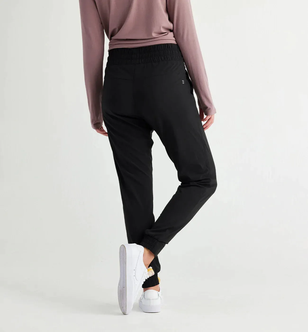 Free Fly Women's Bamboo-Lined Breeze Pull-On Jogger