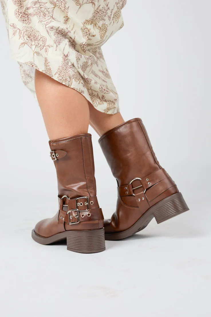 Giselle Boots