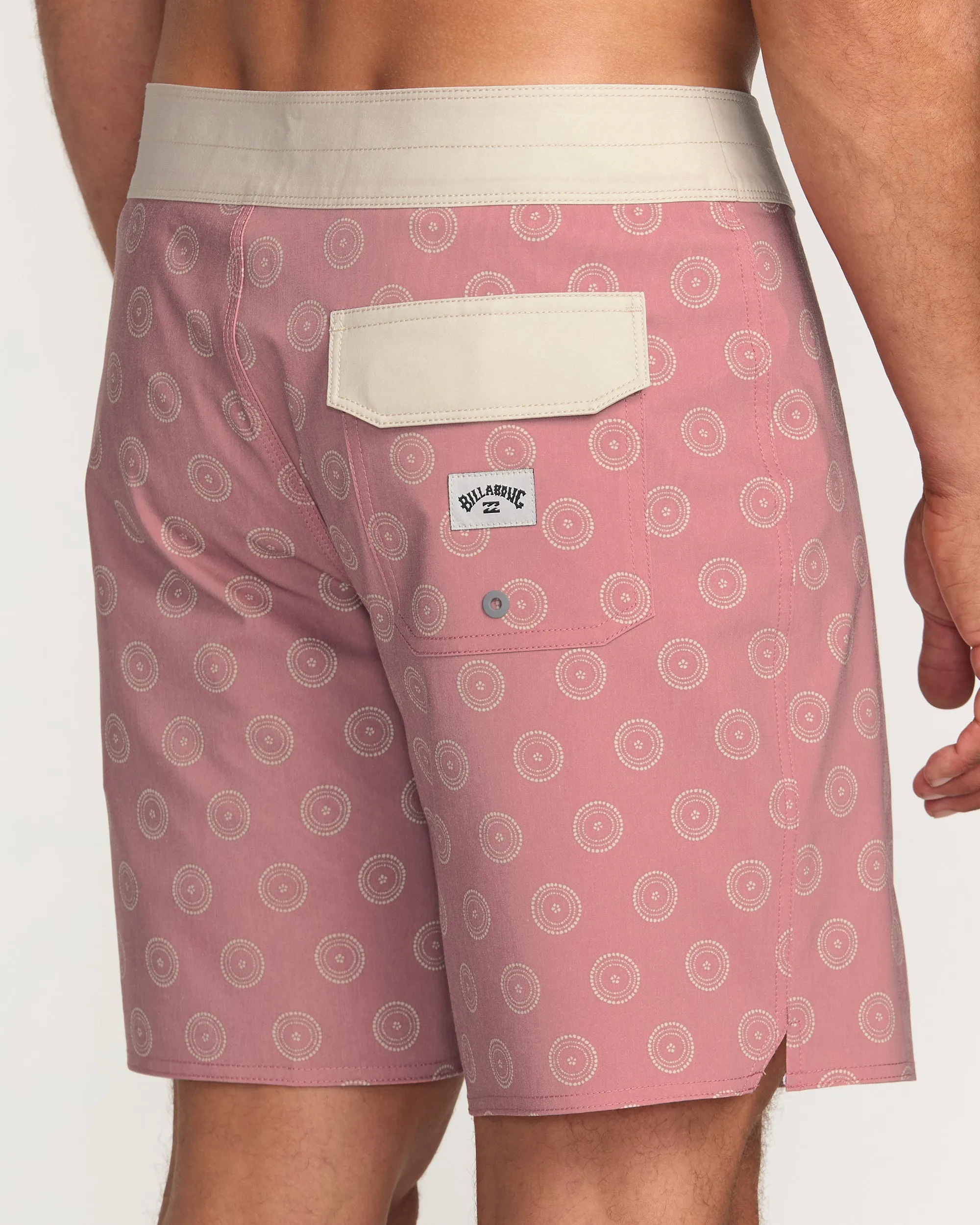 Good Times Pro Performance 18" Boardshorts - Dusty Rose Billabong