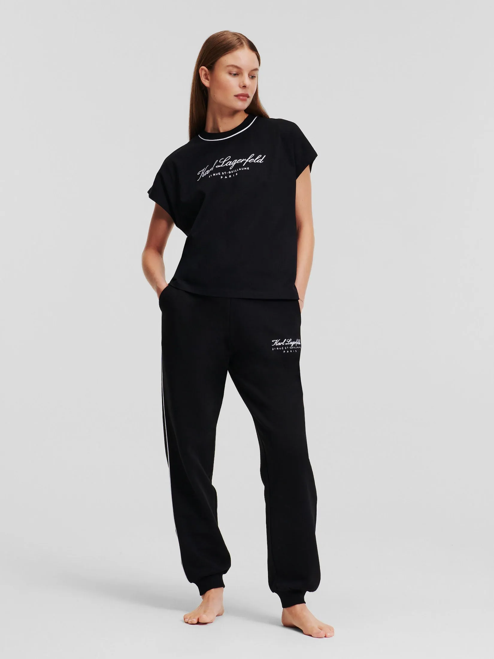 HOTEL KARL CAP SLEEVE T-SHIRT