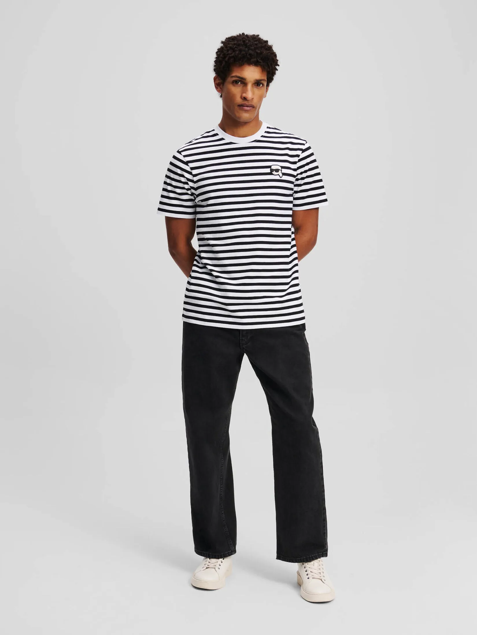 IKON STRIPED T-SHIRT