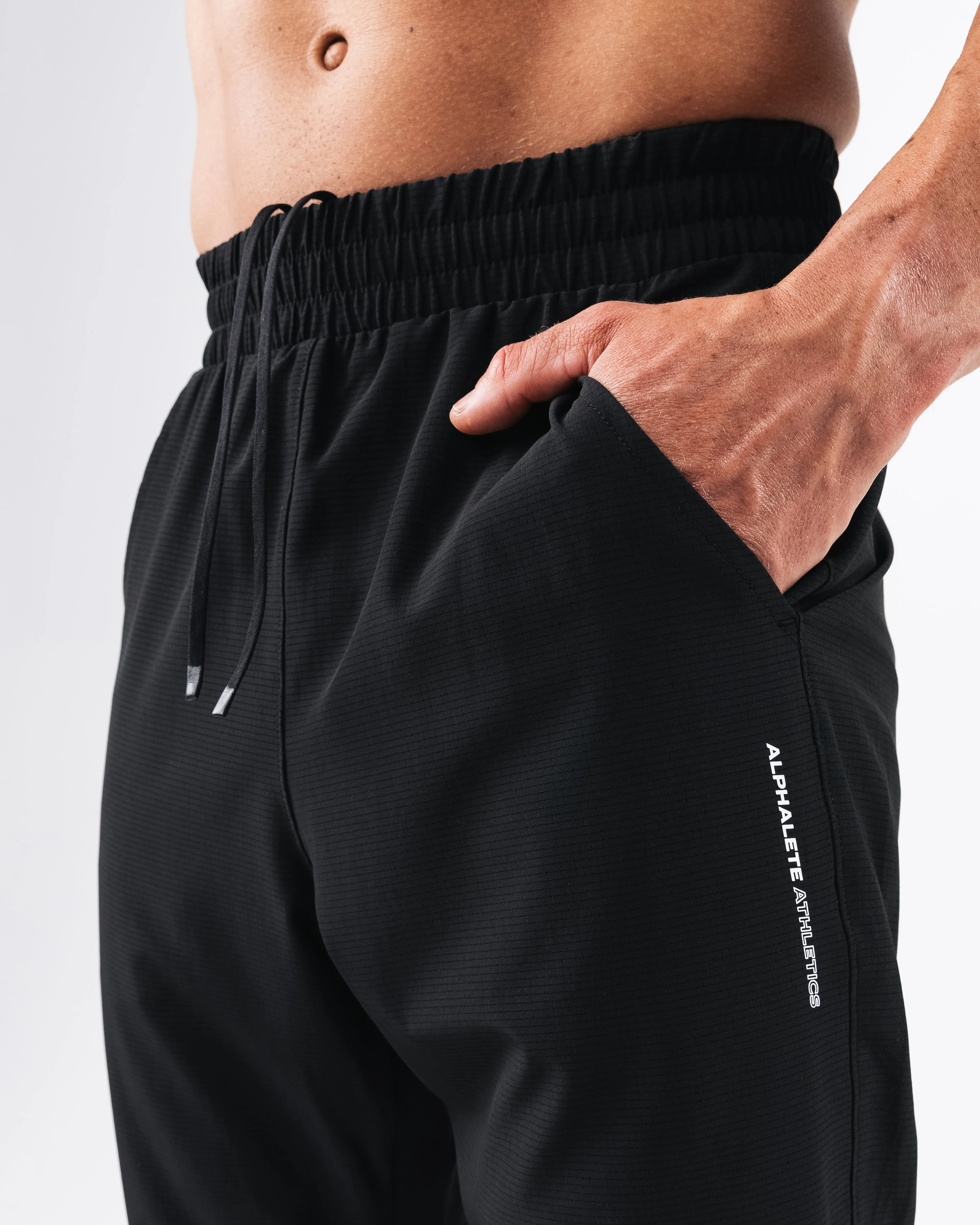 Infinity Tech Pant - Black Alphalete Athletics