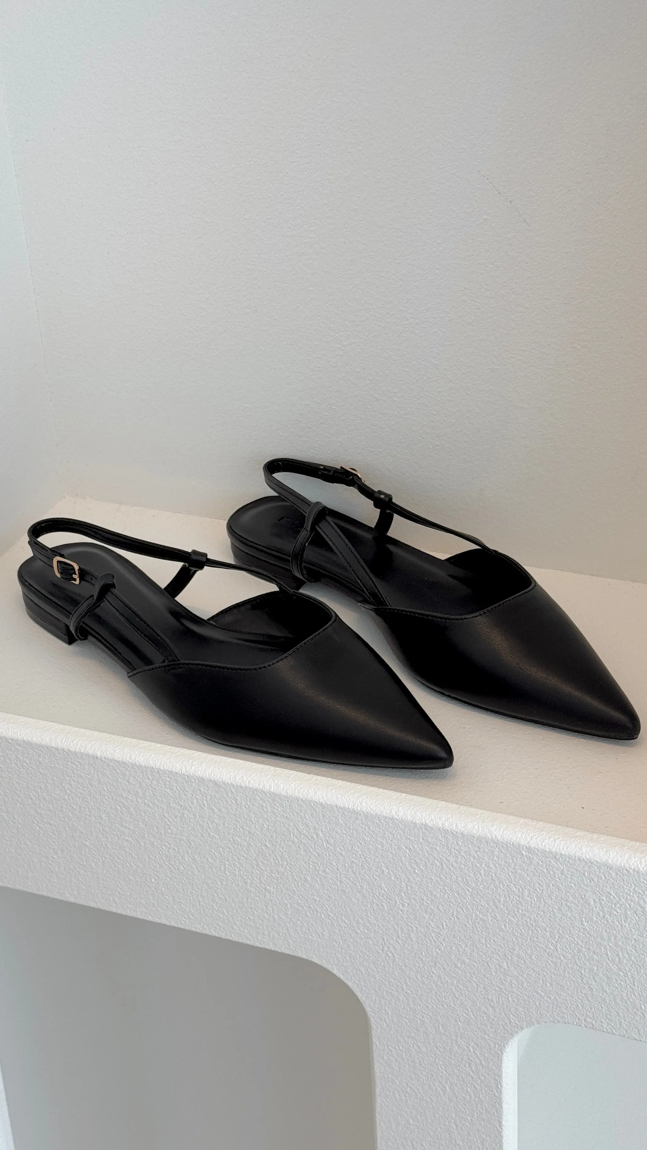 Iver Ballet Flats - Black Billy J