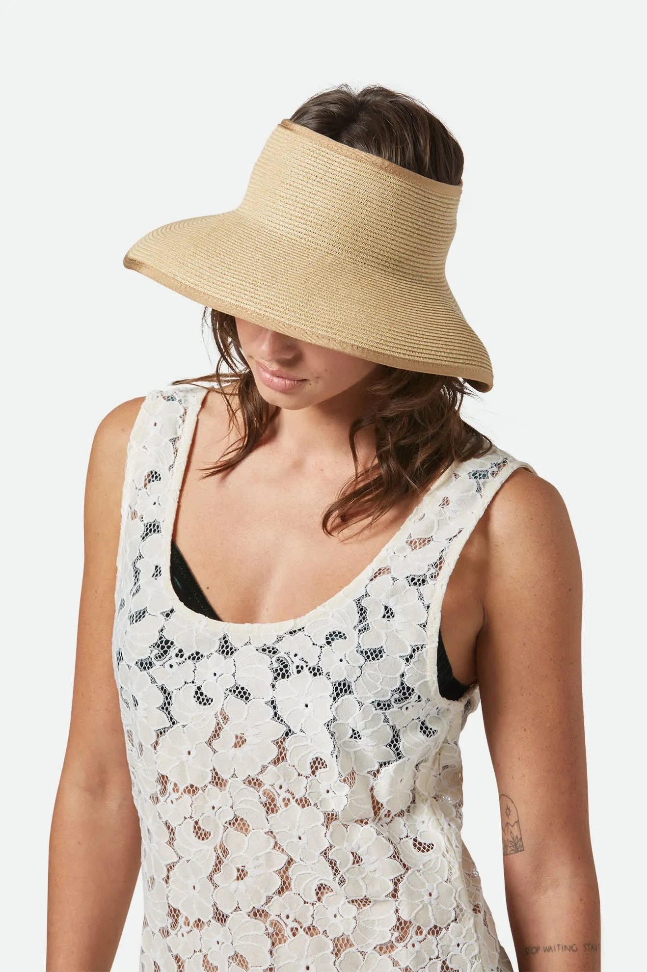 Ivy Packable Straw Visor - Tan Brixton