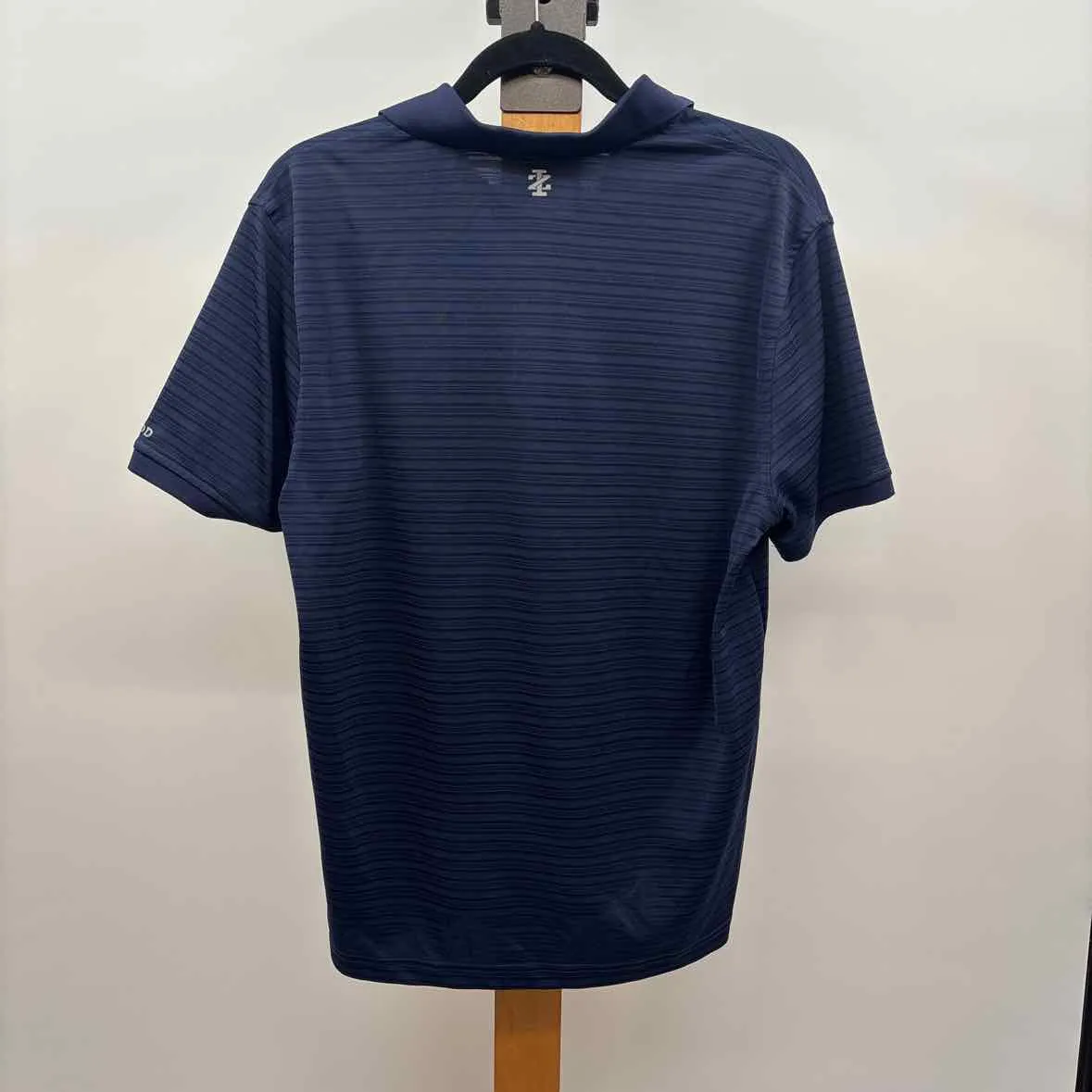 Izod Men's Size M Blue Striped Short Sleeve Shirt