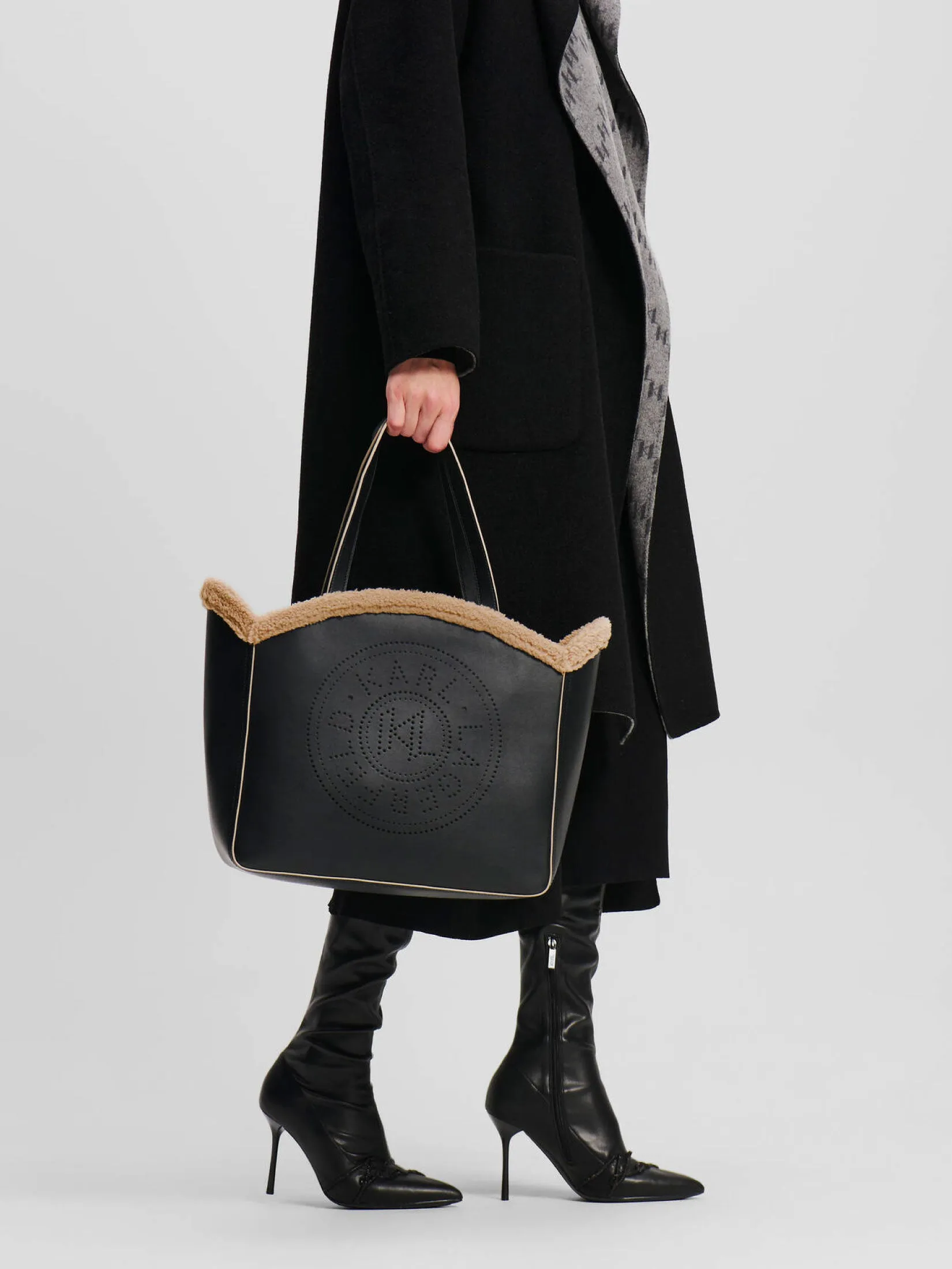 K/CIRCLE SP LG TOTE SHEARLING
