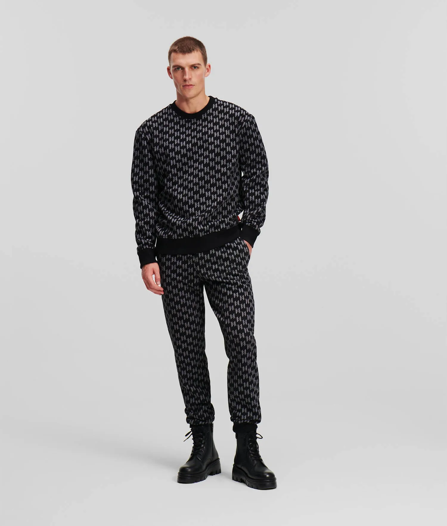 KL MONOGRAM SWEATPANTS