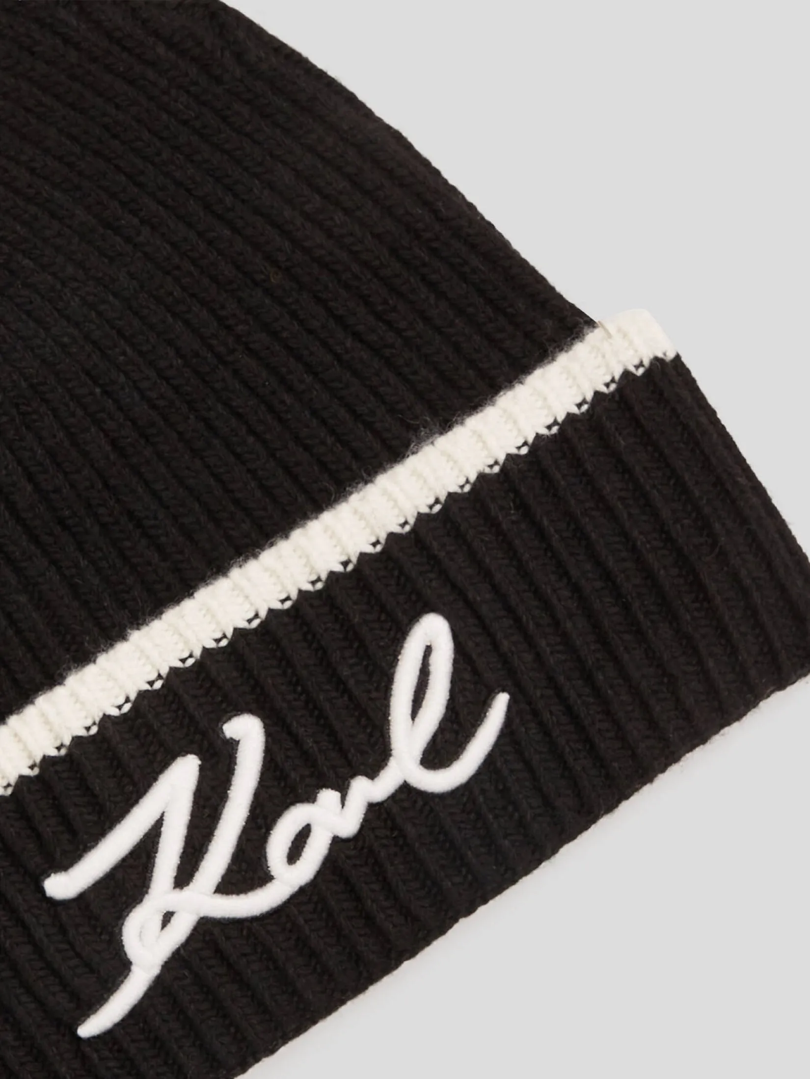 K/SIGNATURE BEANIE