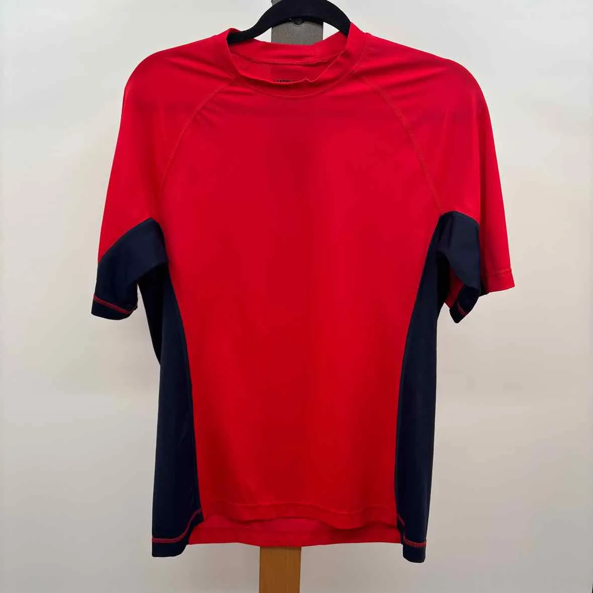 Lands End Men's Size M Red Solid Short Sleeve Shirt