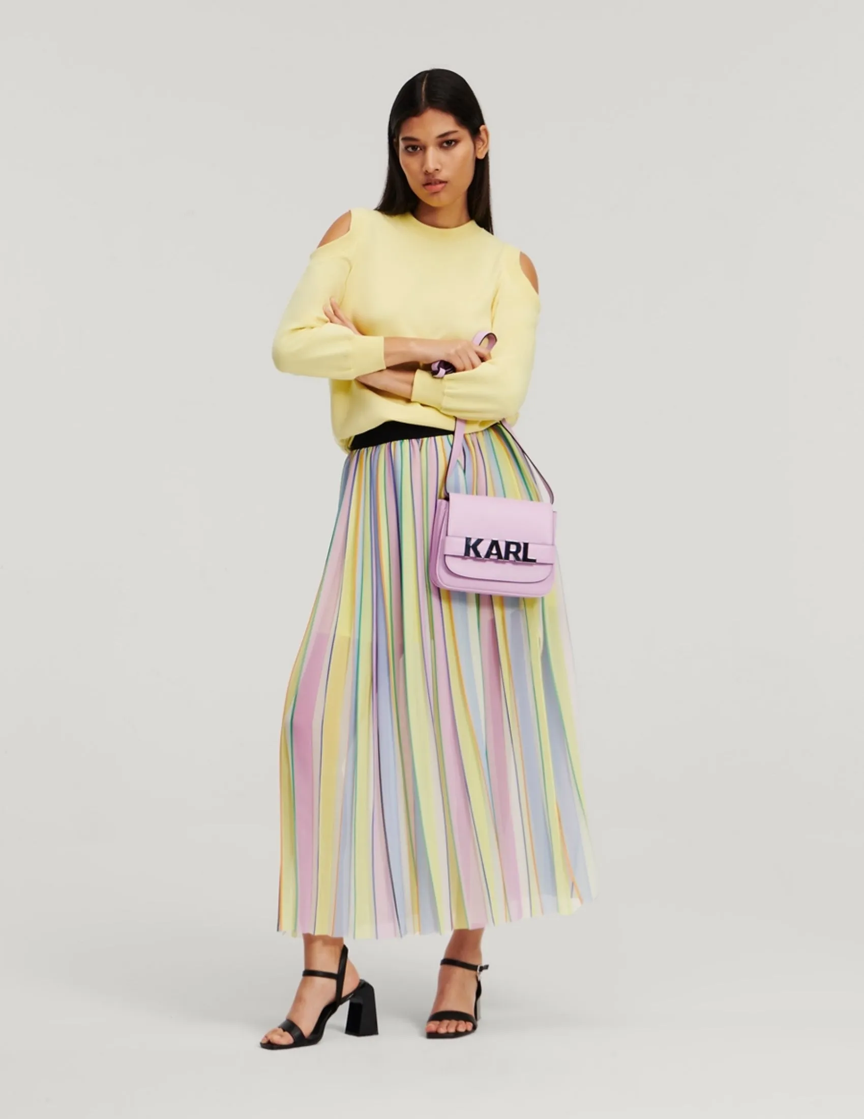 LOGO FEMININE SWEATSHIRT