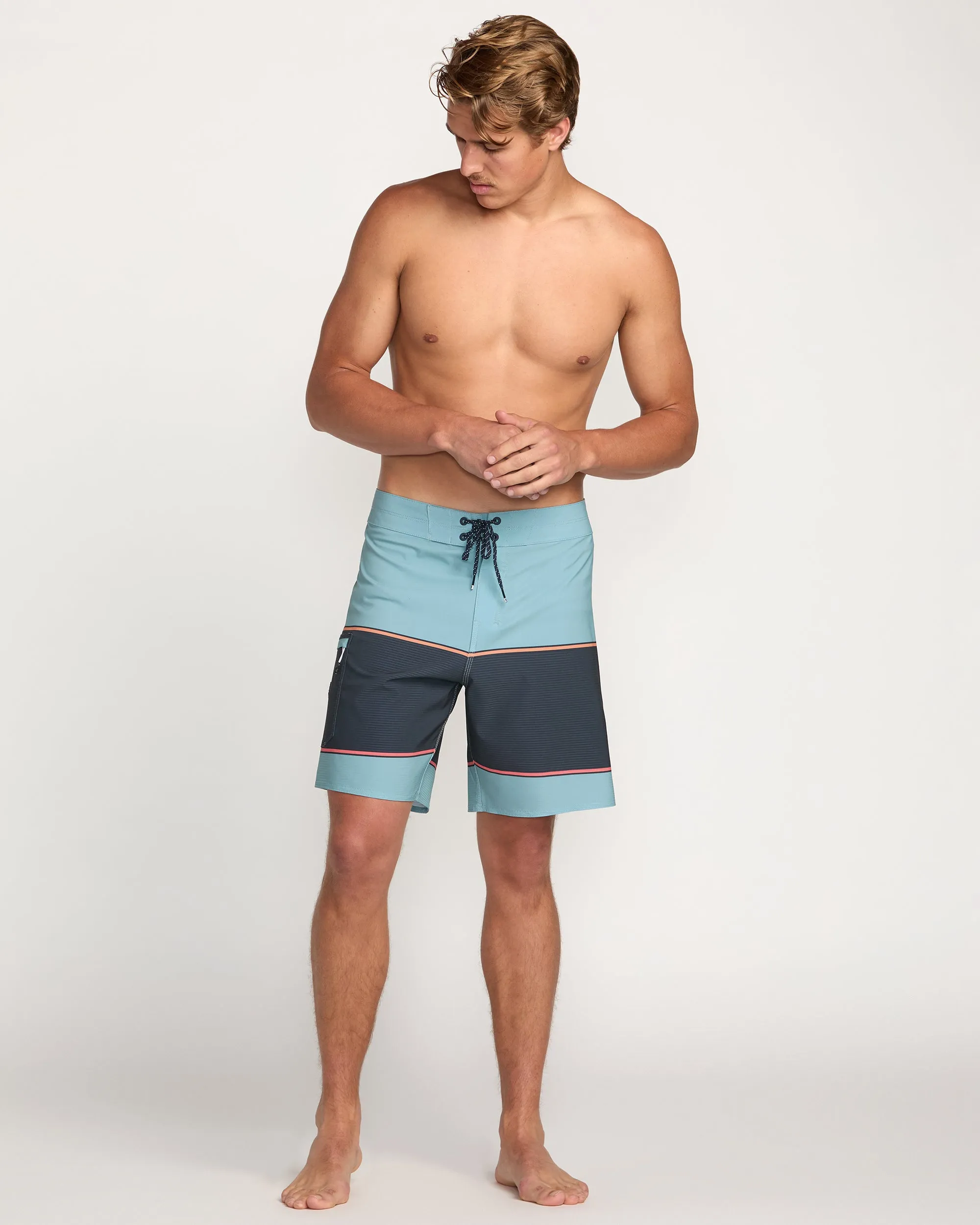 Lowers Airlite 18" Boardshorts - Cloud Blue Billabong