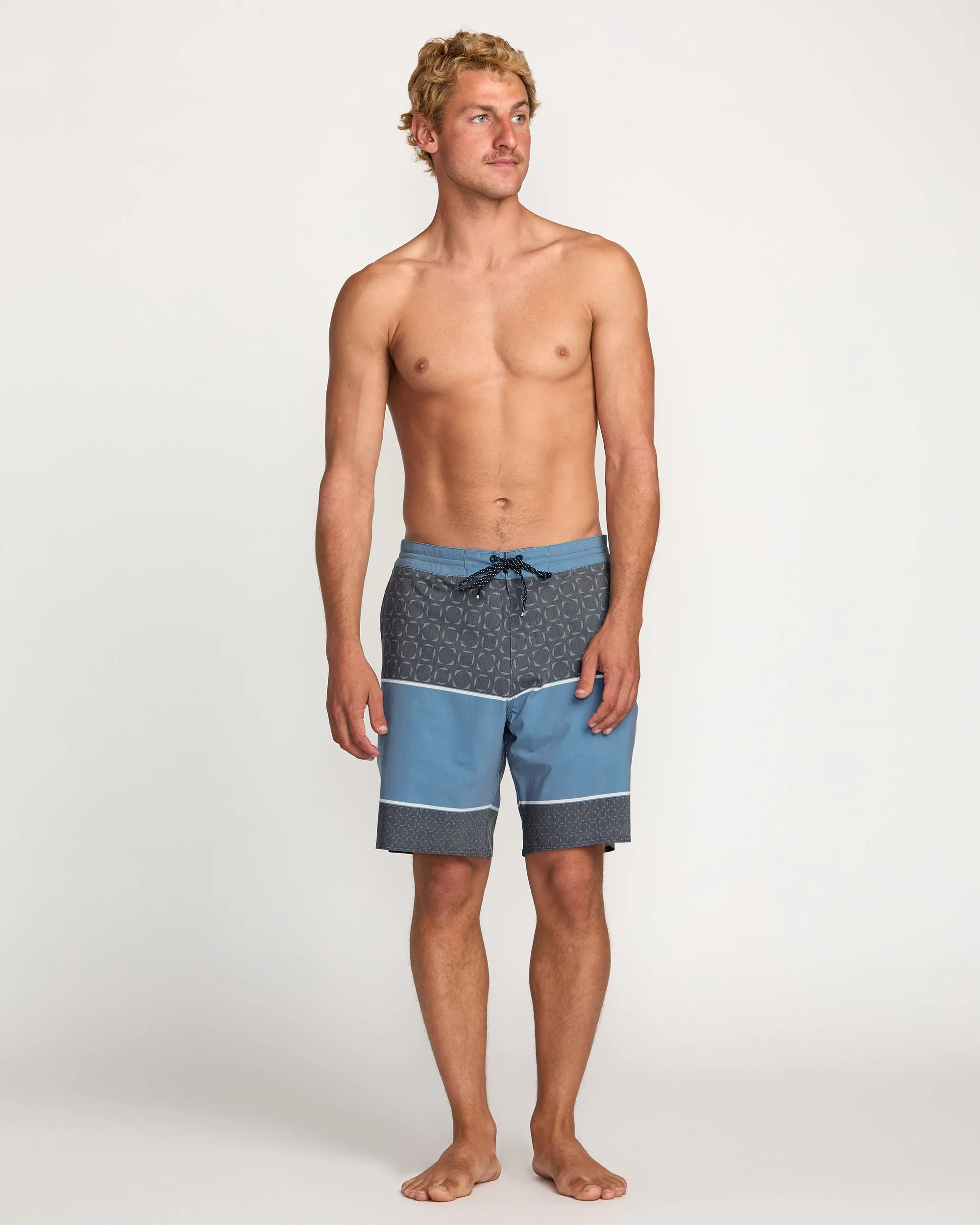 Lowers Lo Tide 19" Boardshorts - Deep Blue Billabong