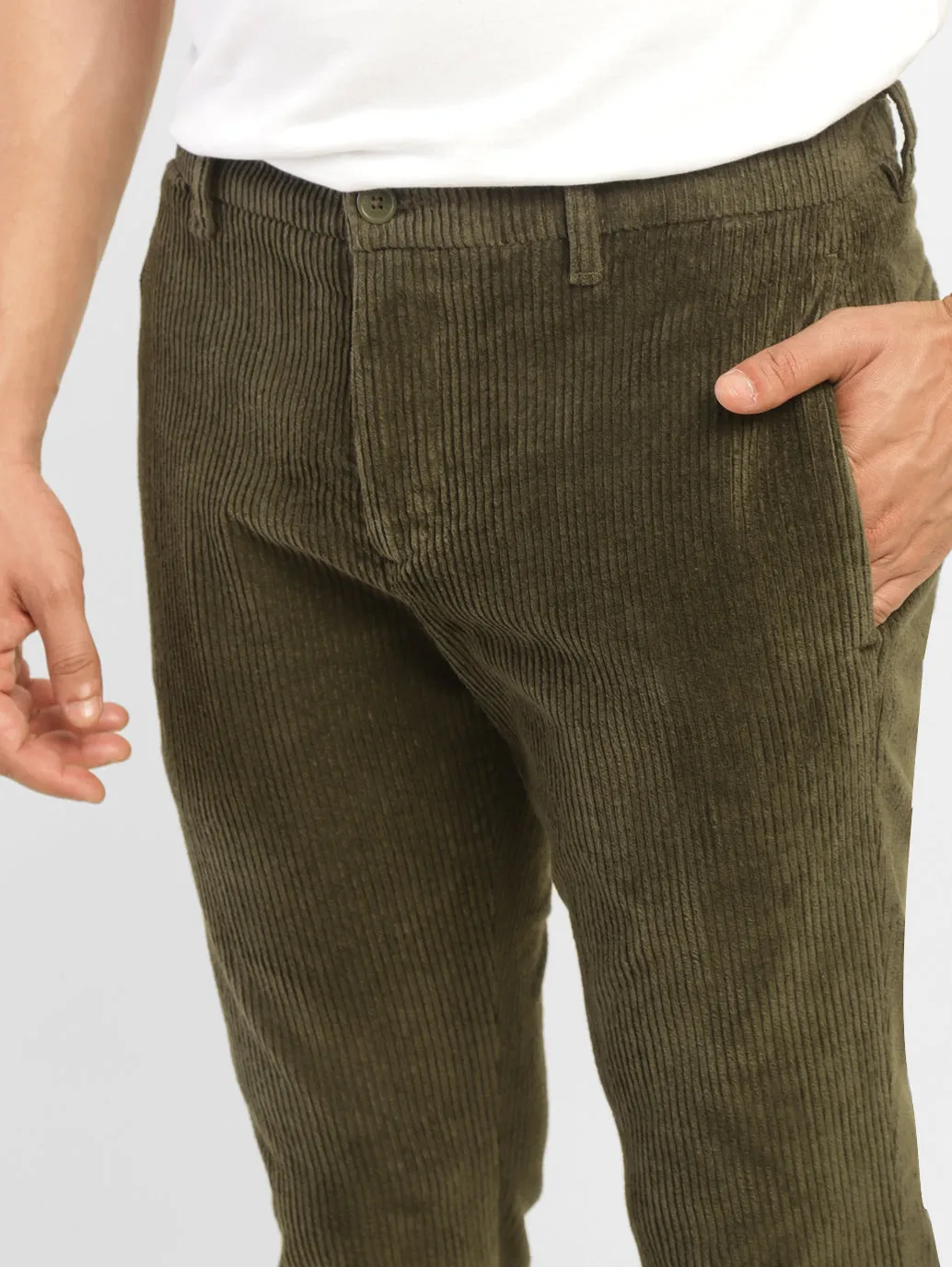 Men's Green Regular Fit Trousers LEVI'S