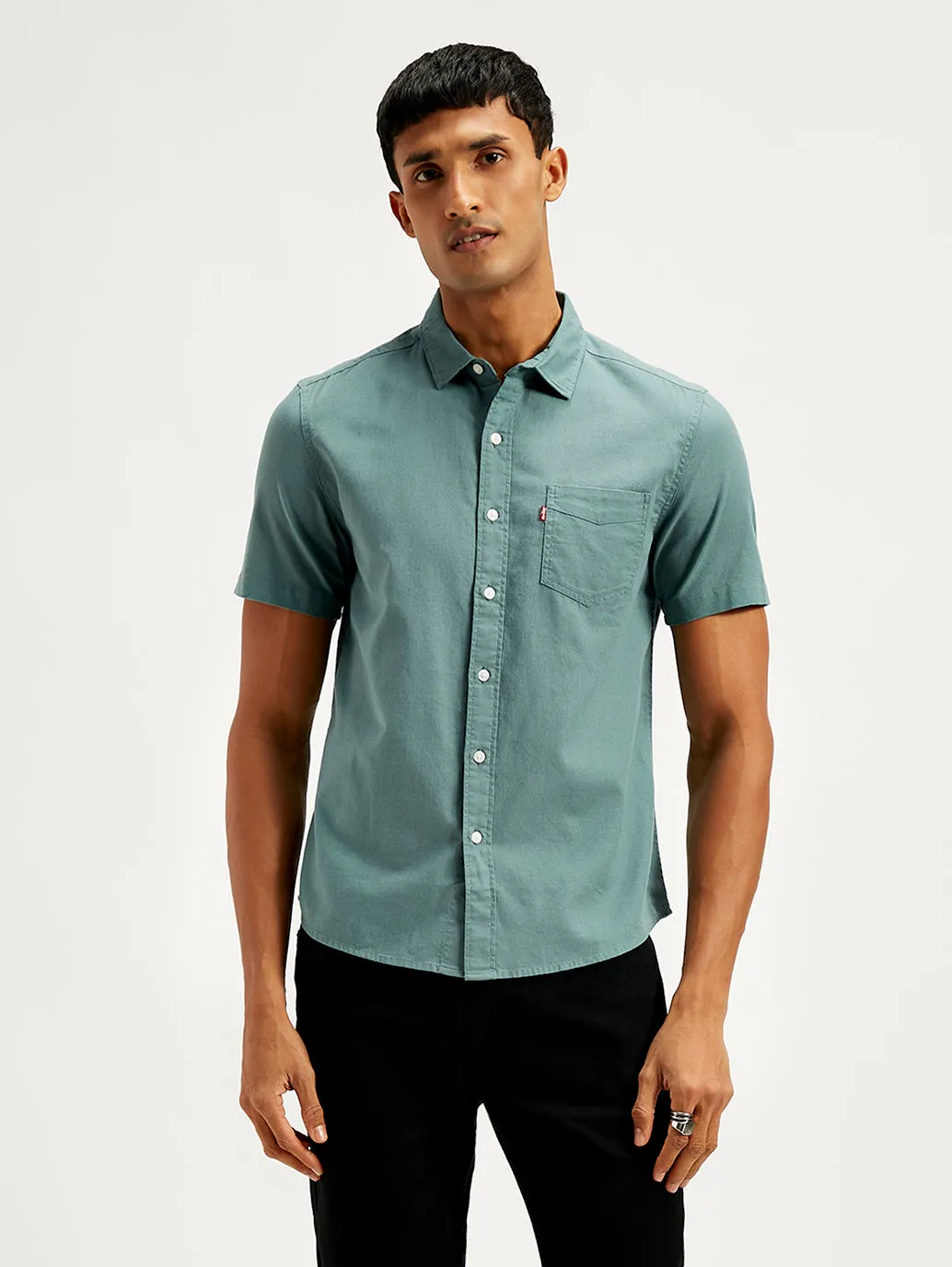 Men's Solid Regular Fit Shirt LEVI'S