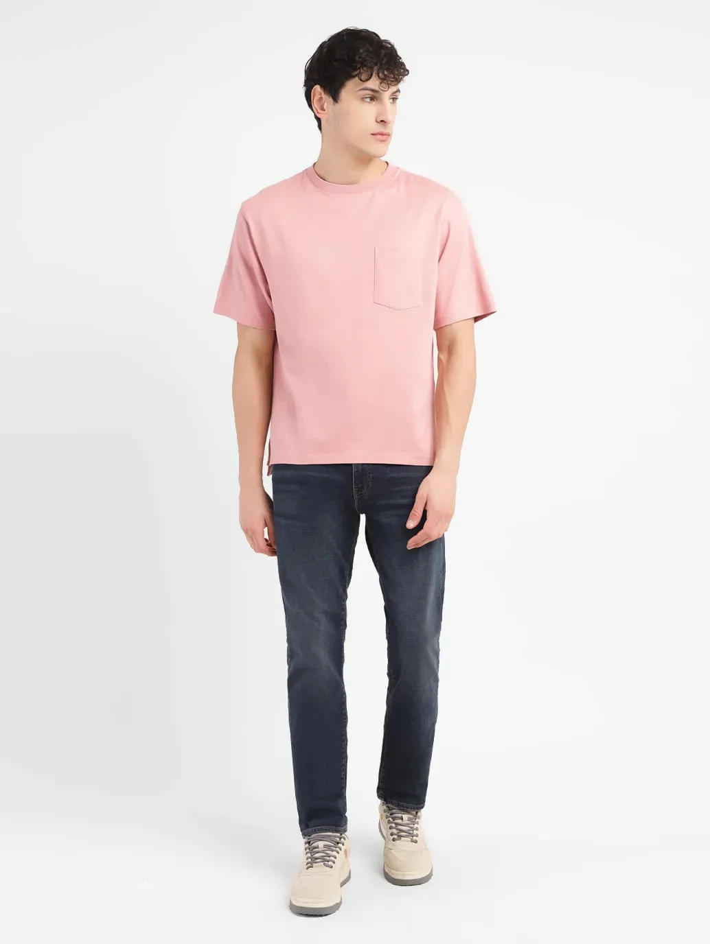 Men's Solid Relaxed Fit T-shirt LEVI'S