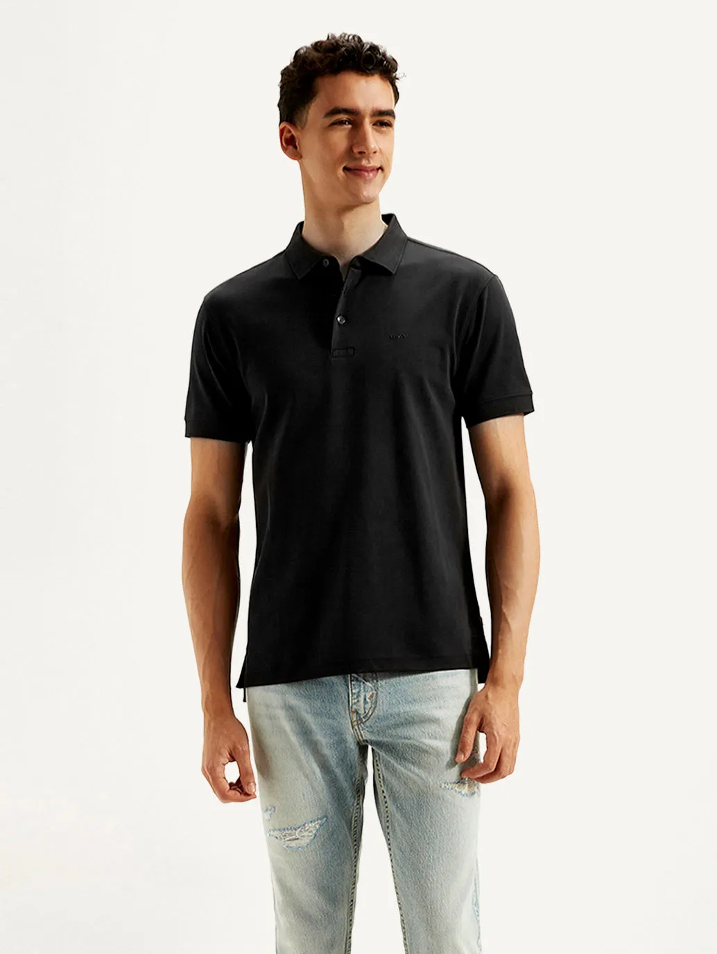Men's Solid Slim Fit Polo T-shirt LEVI'S