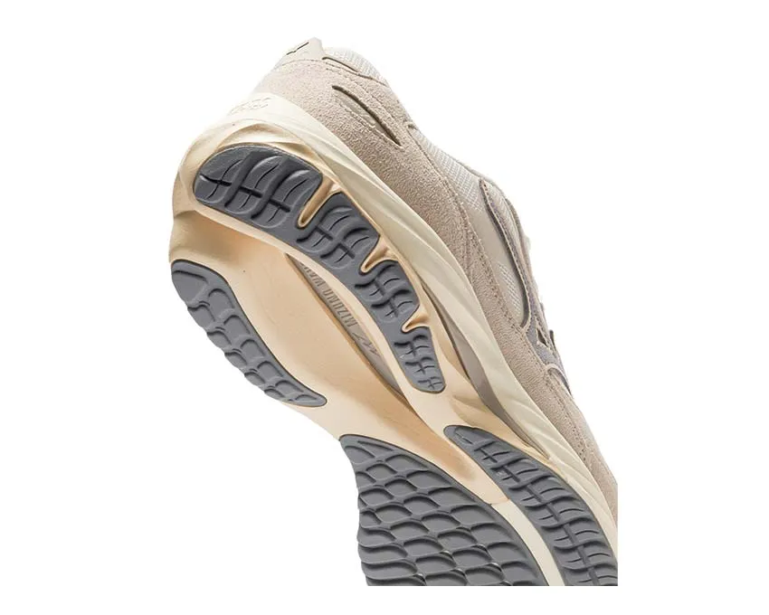 Mizuno Wave Rider Beta