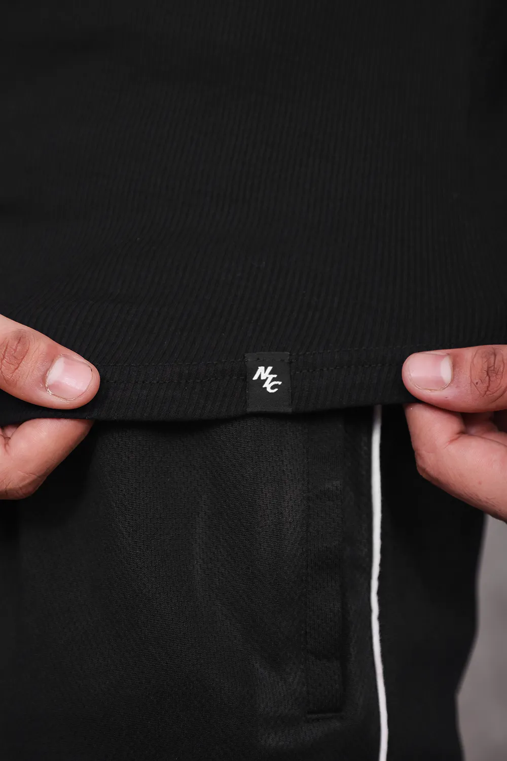 Muscle-Up Ribbed Tank - Black & Impact Woven Cargos - Dark Grey