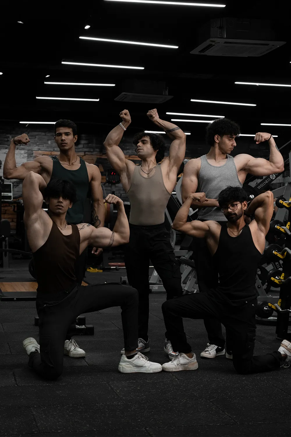 Muscle-Up Ribbed Tank - Black & Impact Woven Cargos - Dark Grey