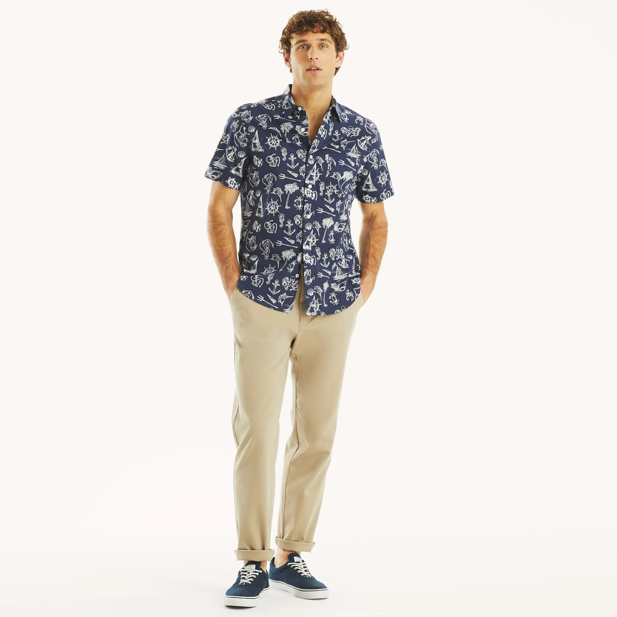 Nautica Mens Classic Fit Wrinkle-Resistant Deck Pant