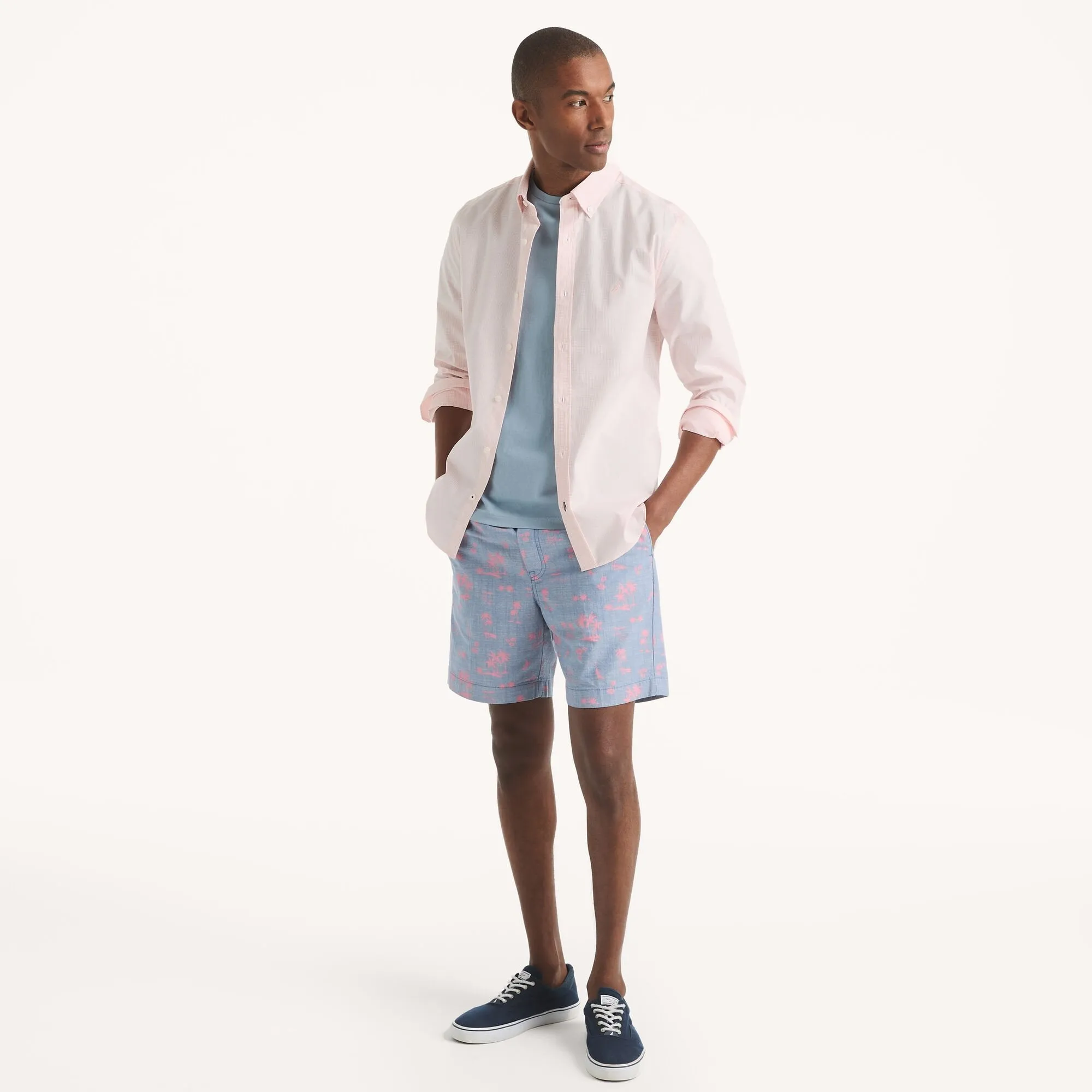 Nautica Mens Slim Fit Wrinkle-Resistant Micro Gingham Shirt