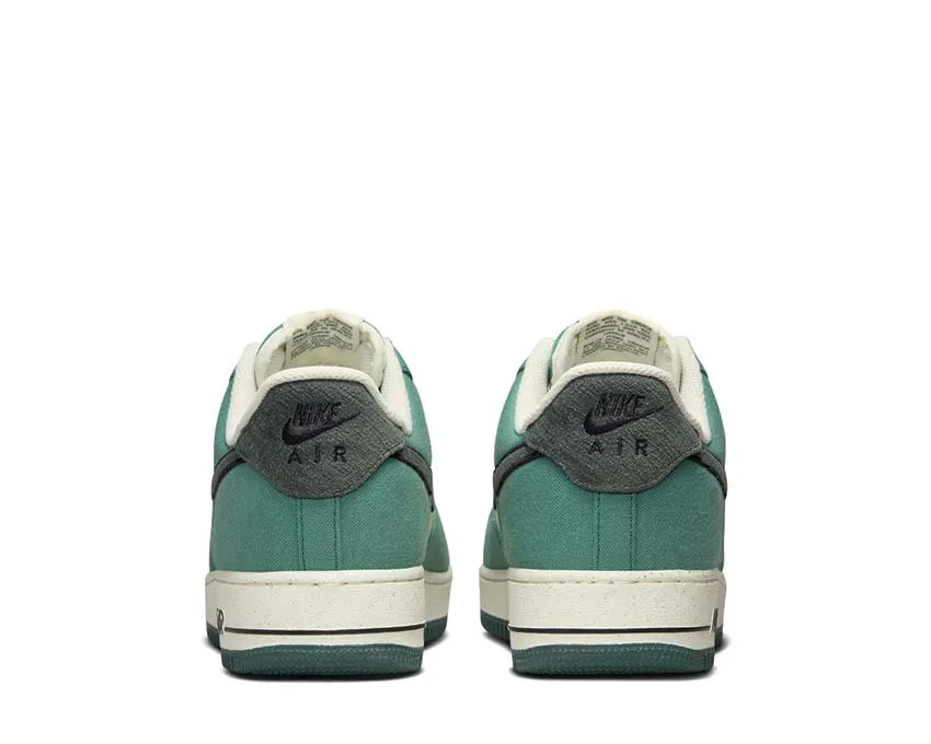 Nike Air Force 1 '07 LV8 "Notebook"
