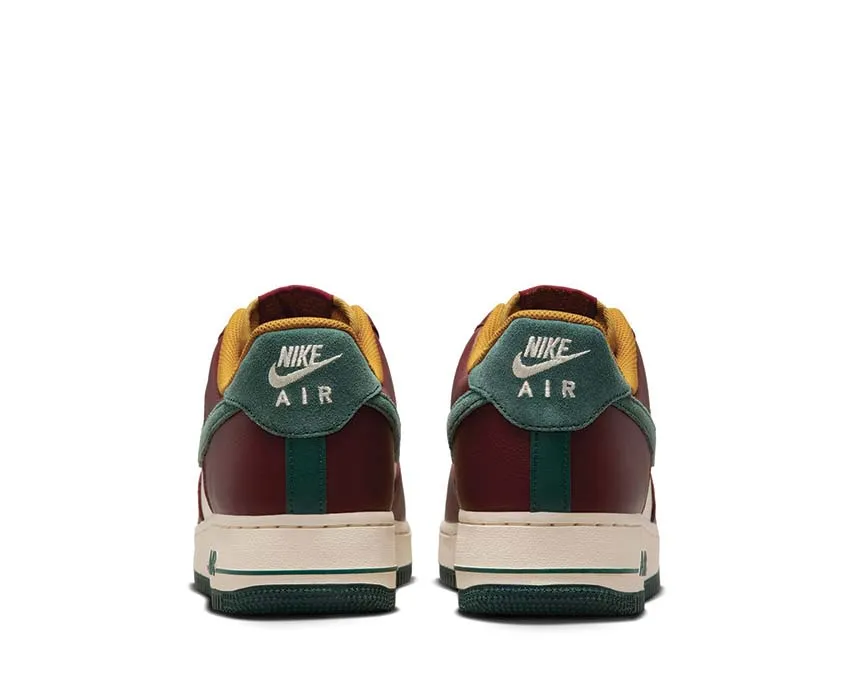 Nike Air Force 1 07 LV8