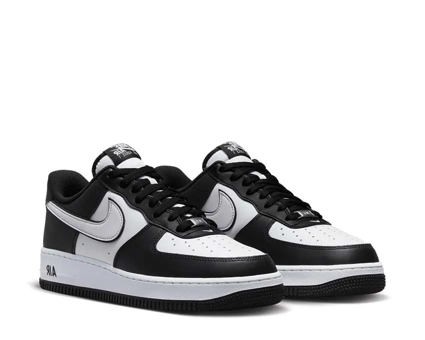 Nike Air Force 1 '07