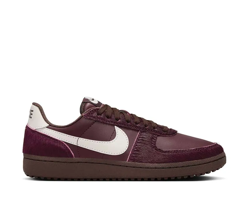 Nike Field General W "Burgundy"