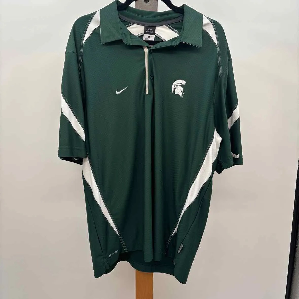 Nike Men's Size L Green Spartans Short Sleeve Shirt