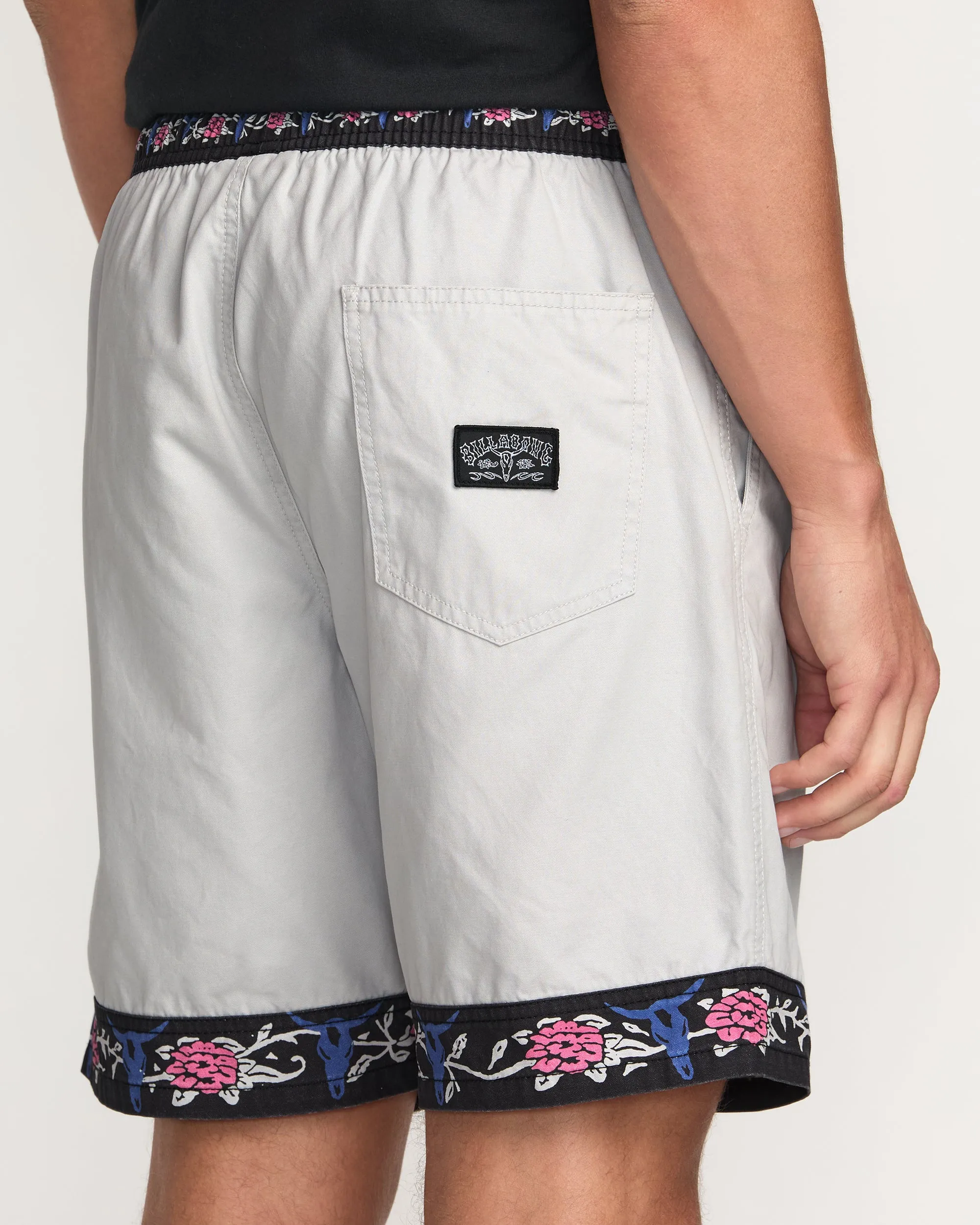 Occy Larry Shorts - Silver Billabong
