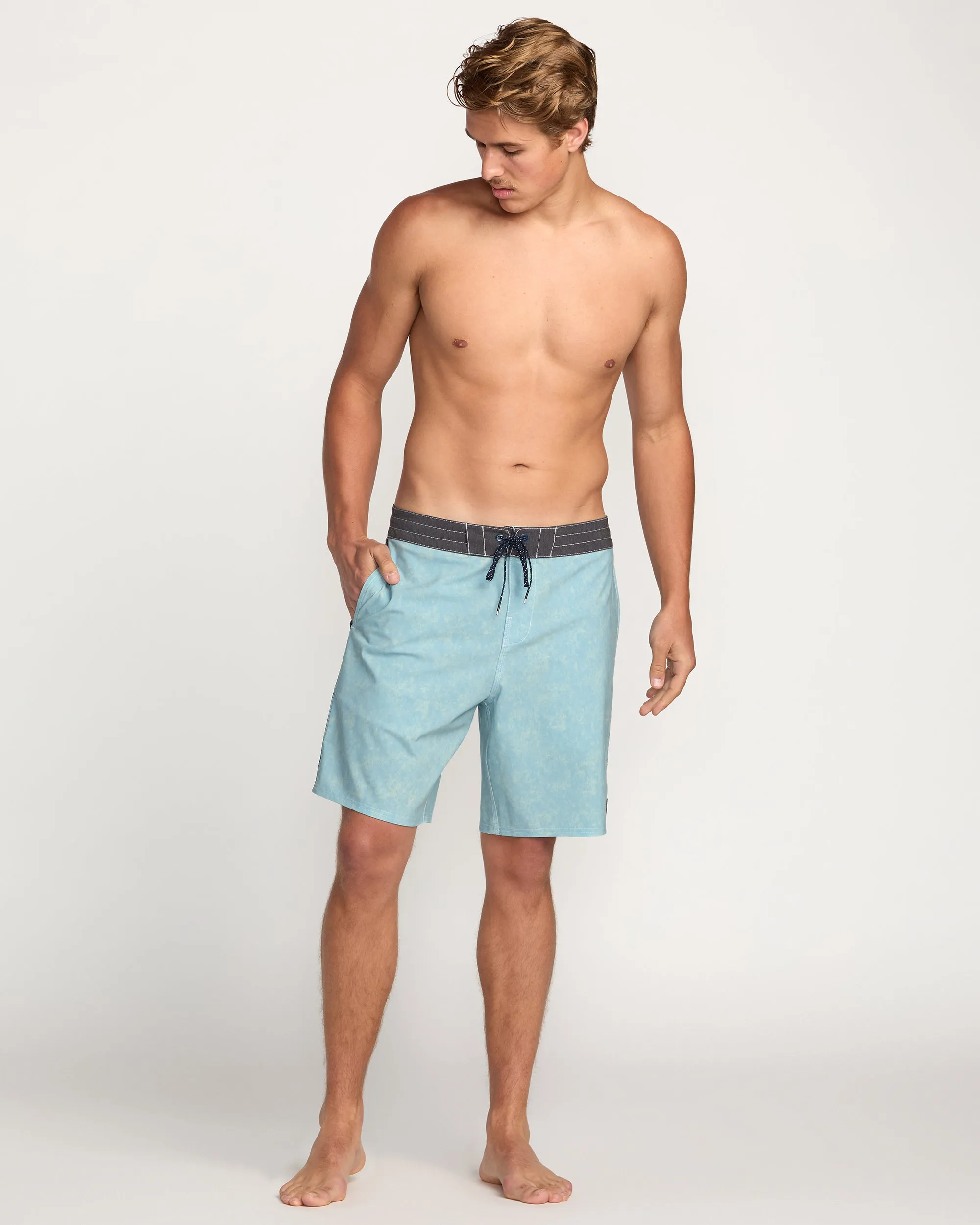 Occy Lo Tide Boardshorts - Cloud Blue Billabong