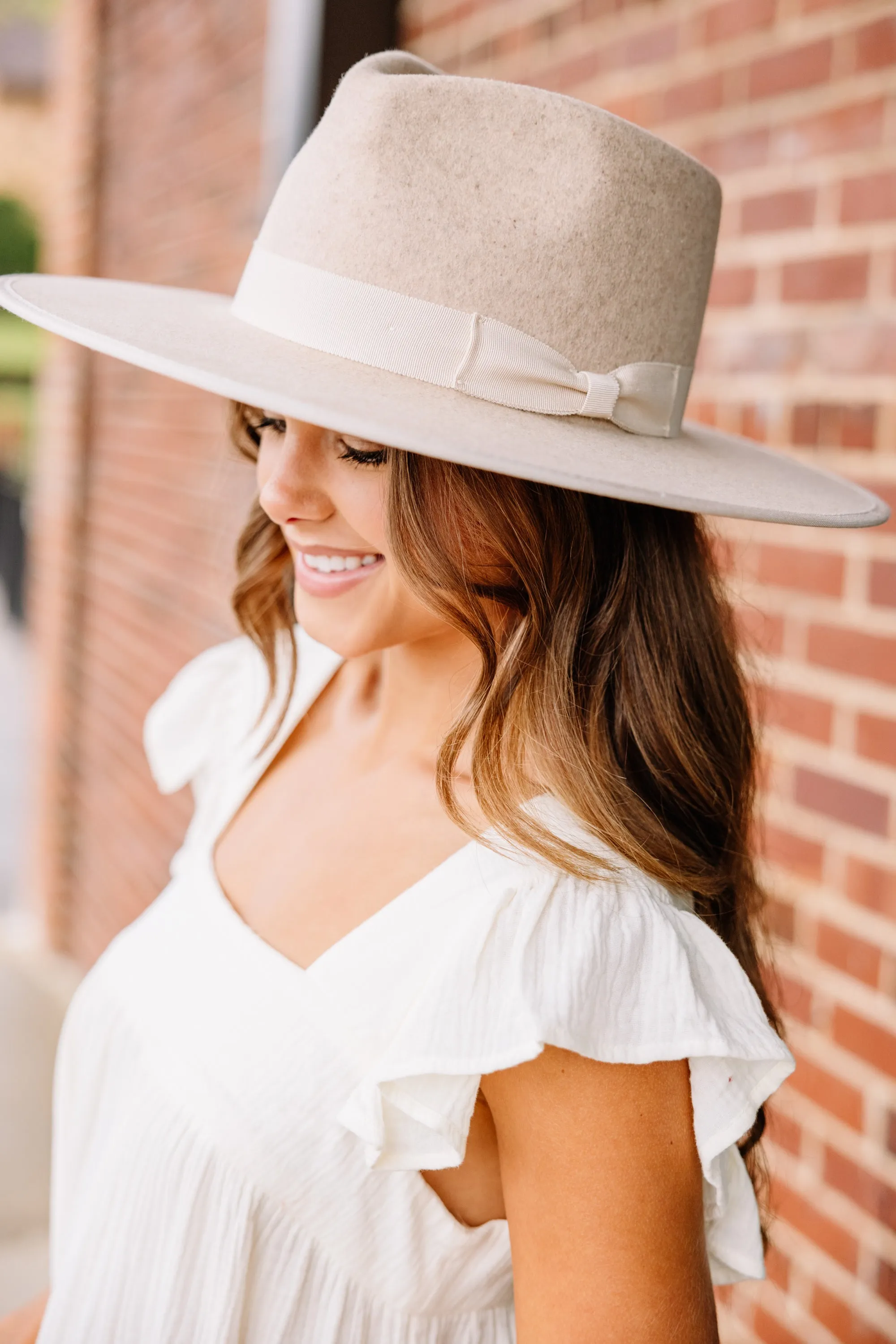Olive & Pique: Doing Just Fine Oatmeal White Hat