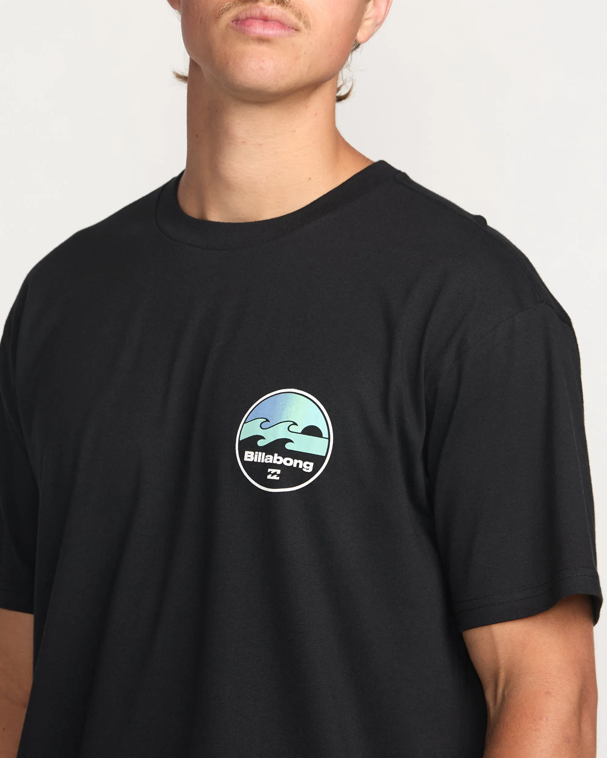 Runner Premium Tee - Black Billabong