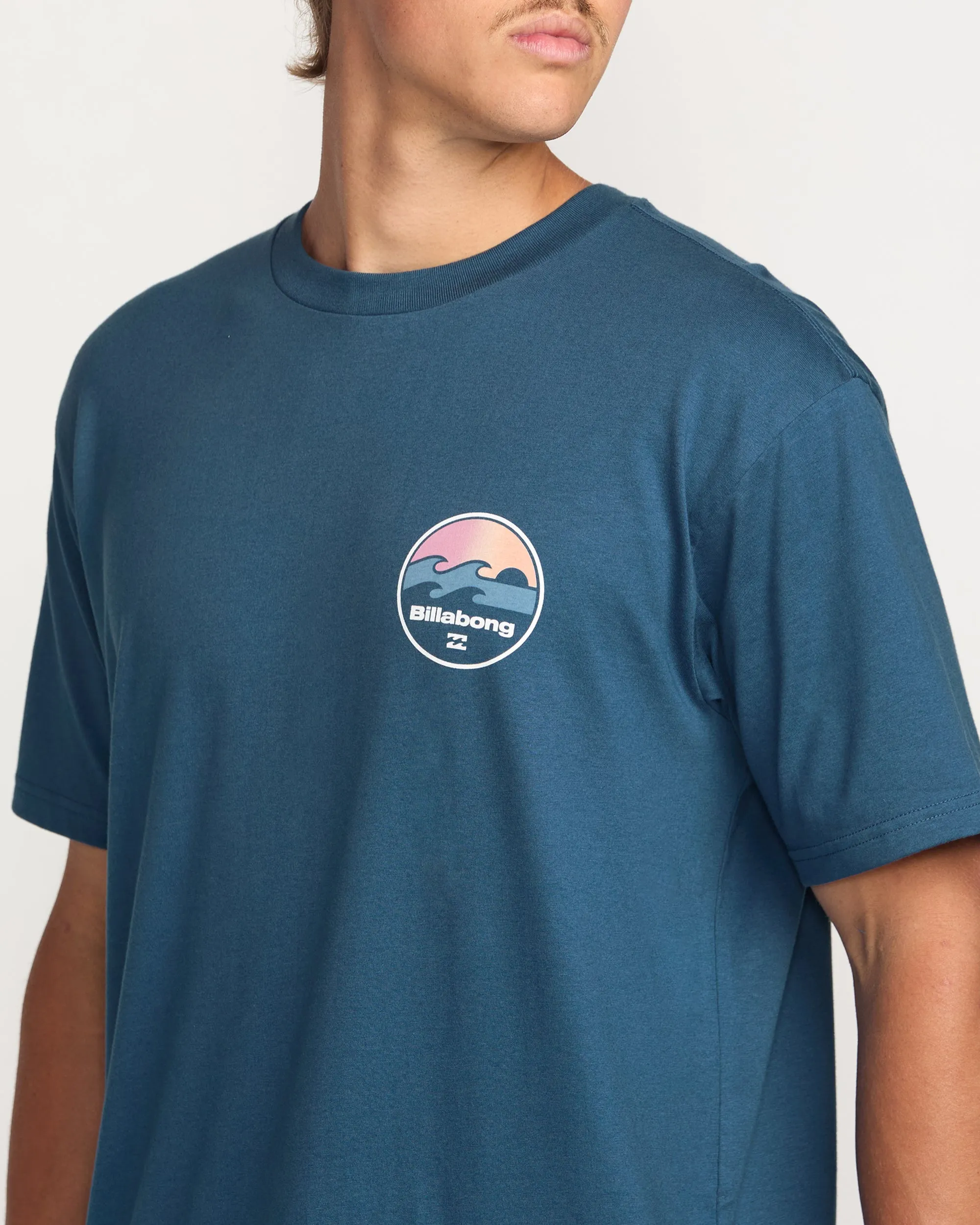 Runner Premium Tee - Deep Blue Billabong