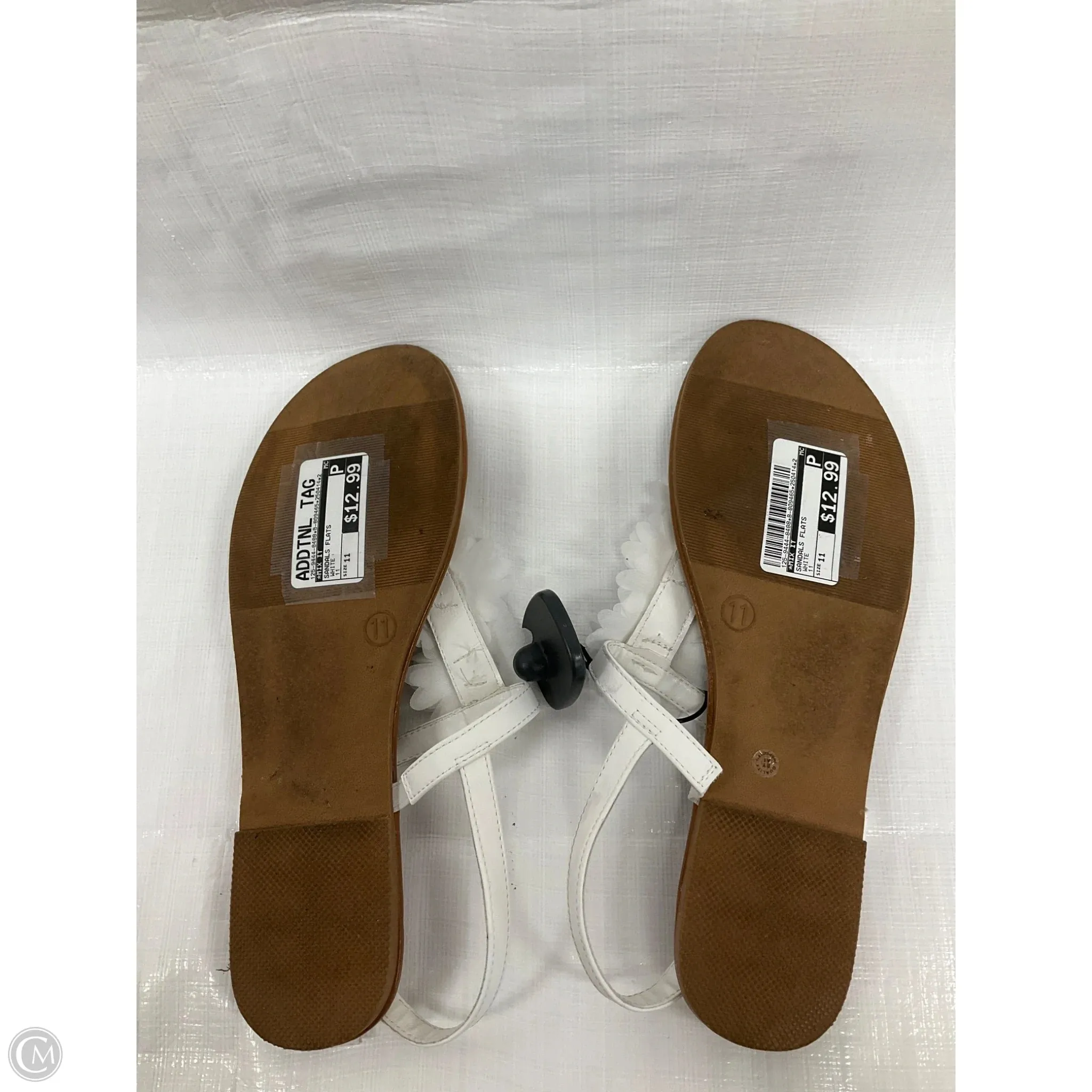 Sandals Flats By Mix It In White, Size: 11