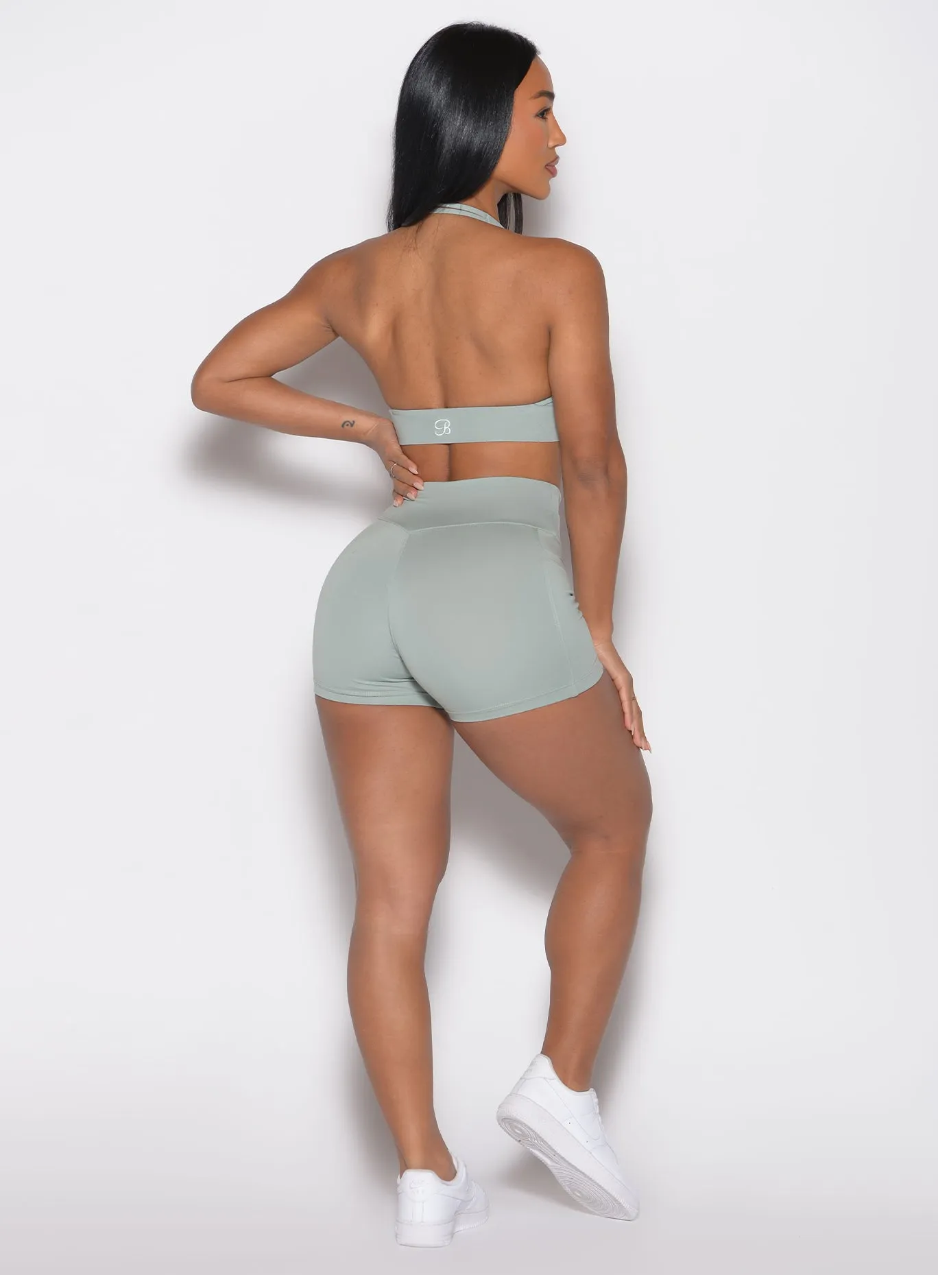 Sculpt Knot Shorts Bombshell
