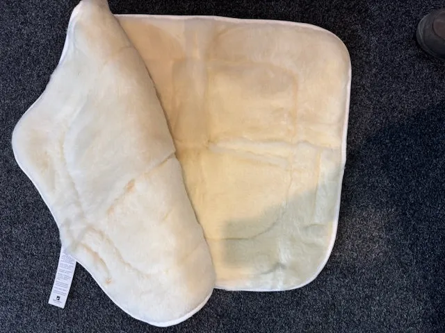 Sheepskin dressage pad