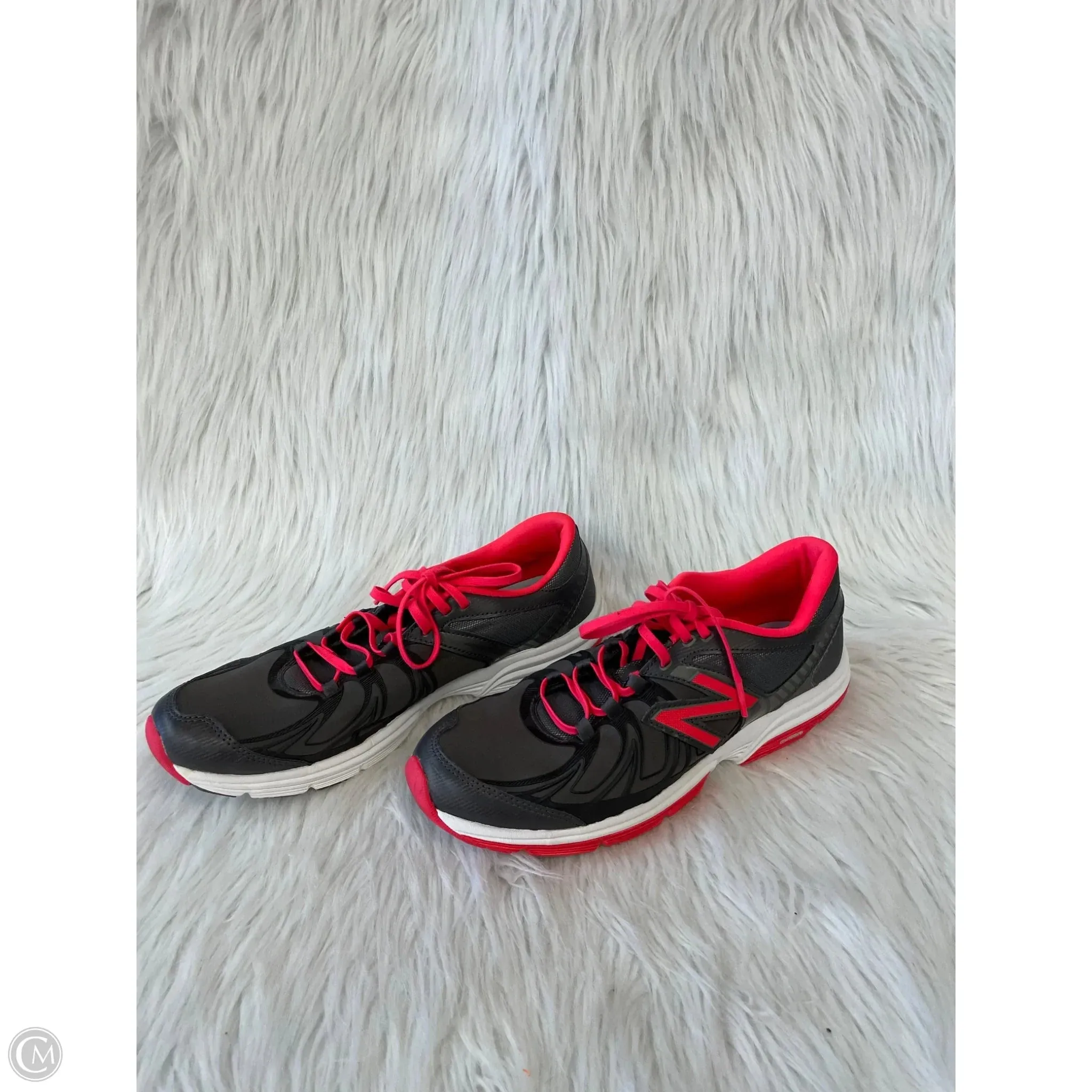 Shoes Athletic By New Balance In Grey & Pink, Size: 10