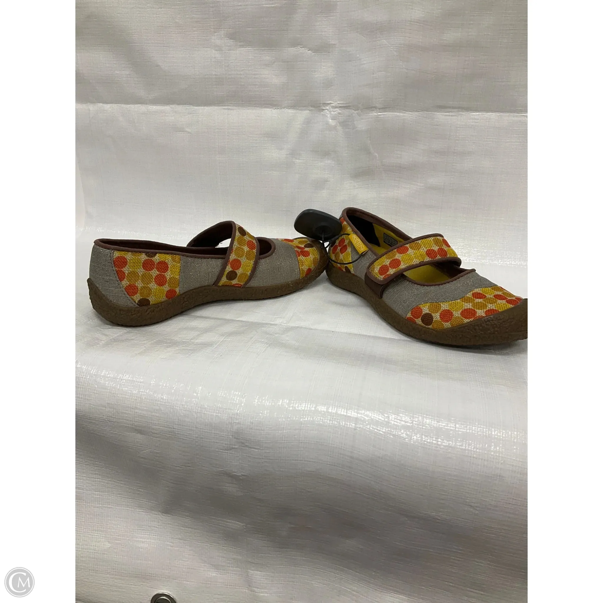 Shoes Flats By Keen In Polkadot Pattern, Size: 7