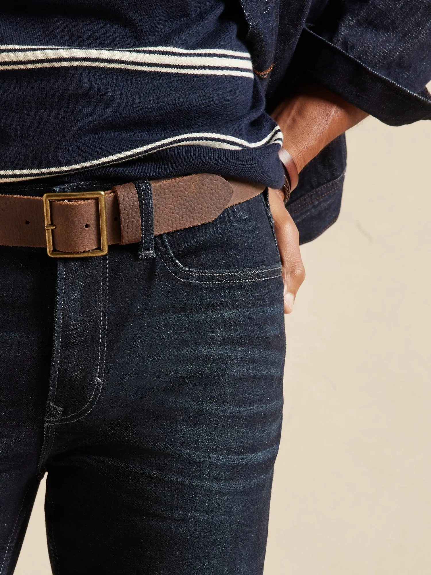 Slim Travel Jean Banana Republic