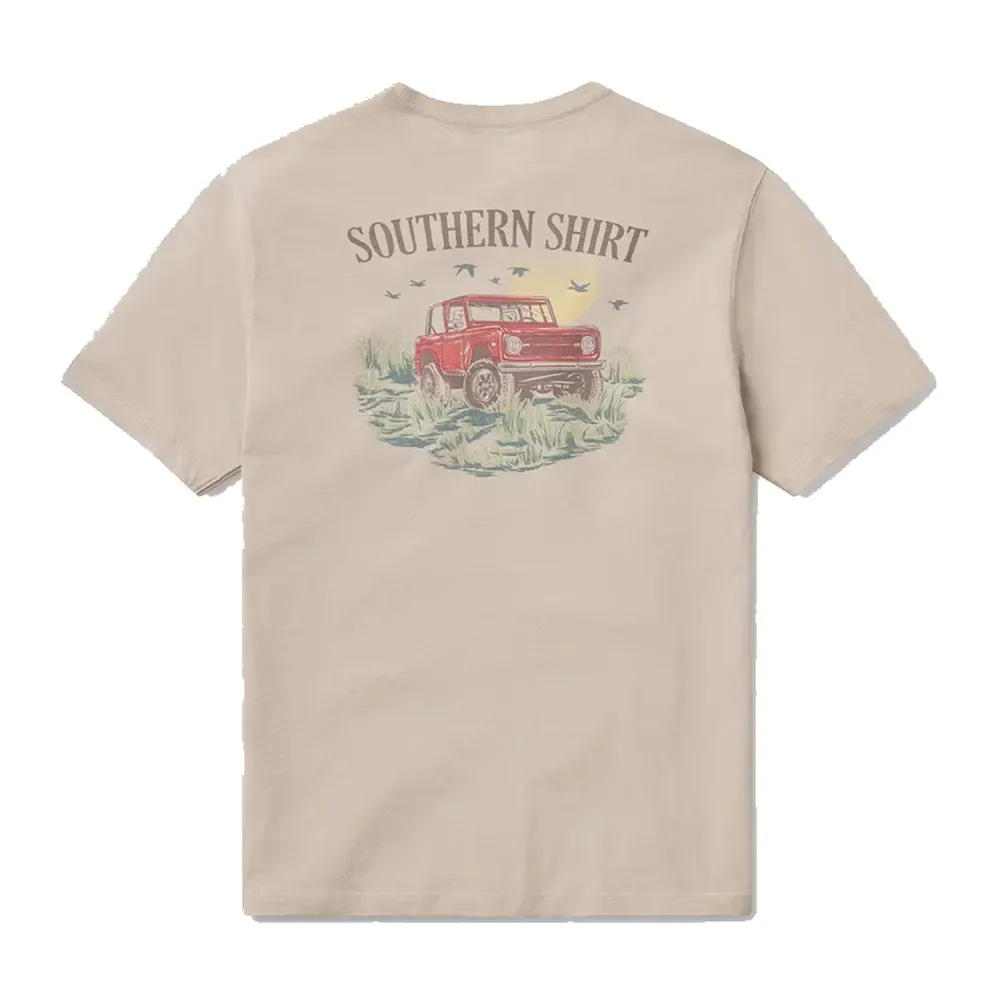 Southern Shirt Men's Outer Banks Short Sleeve T-Shirt
