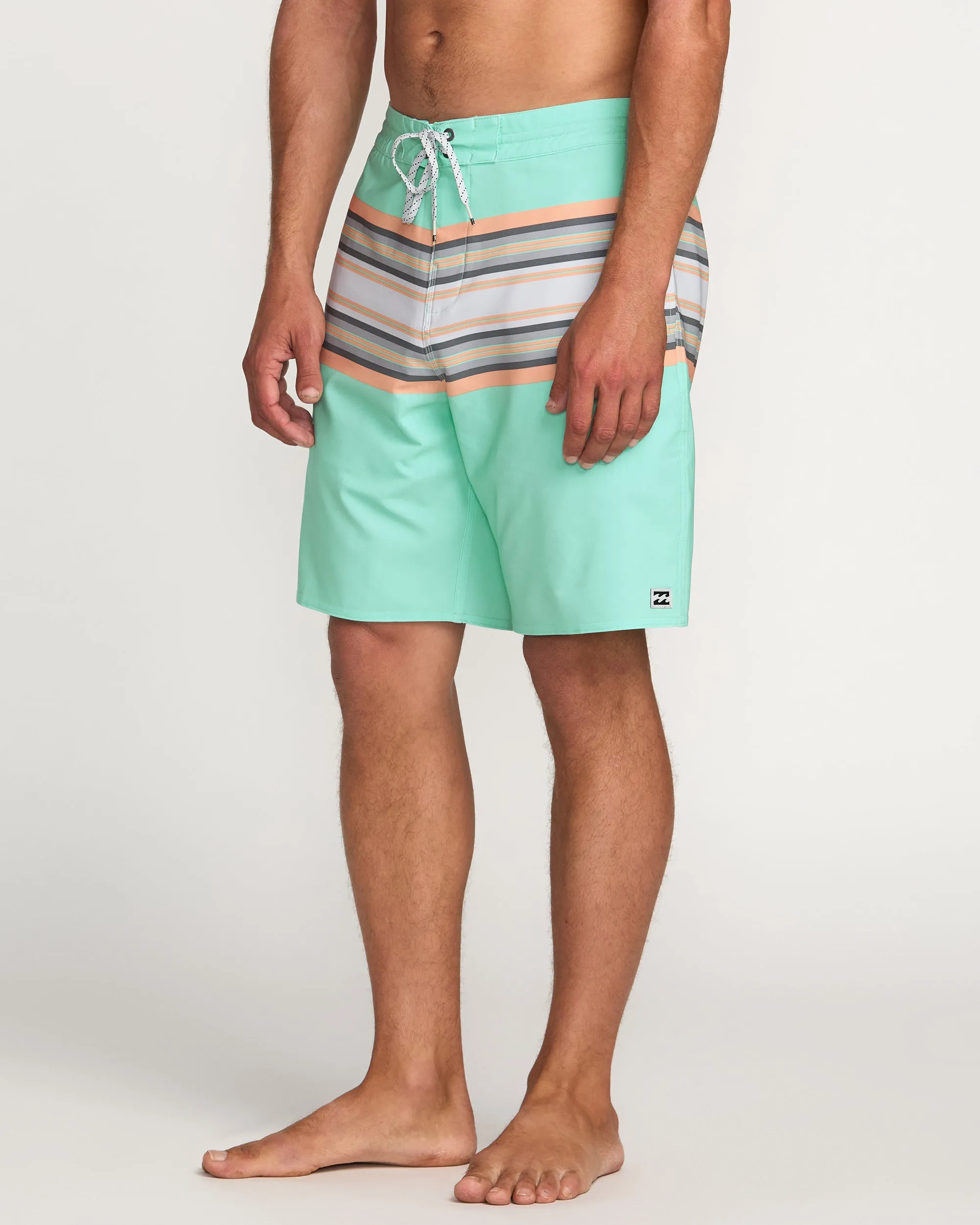 Spinner Lo Tide Boardshorts - Bermuda Billabong