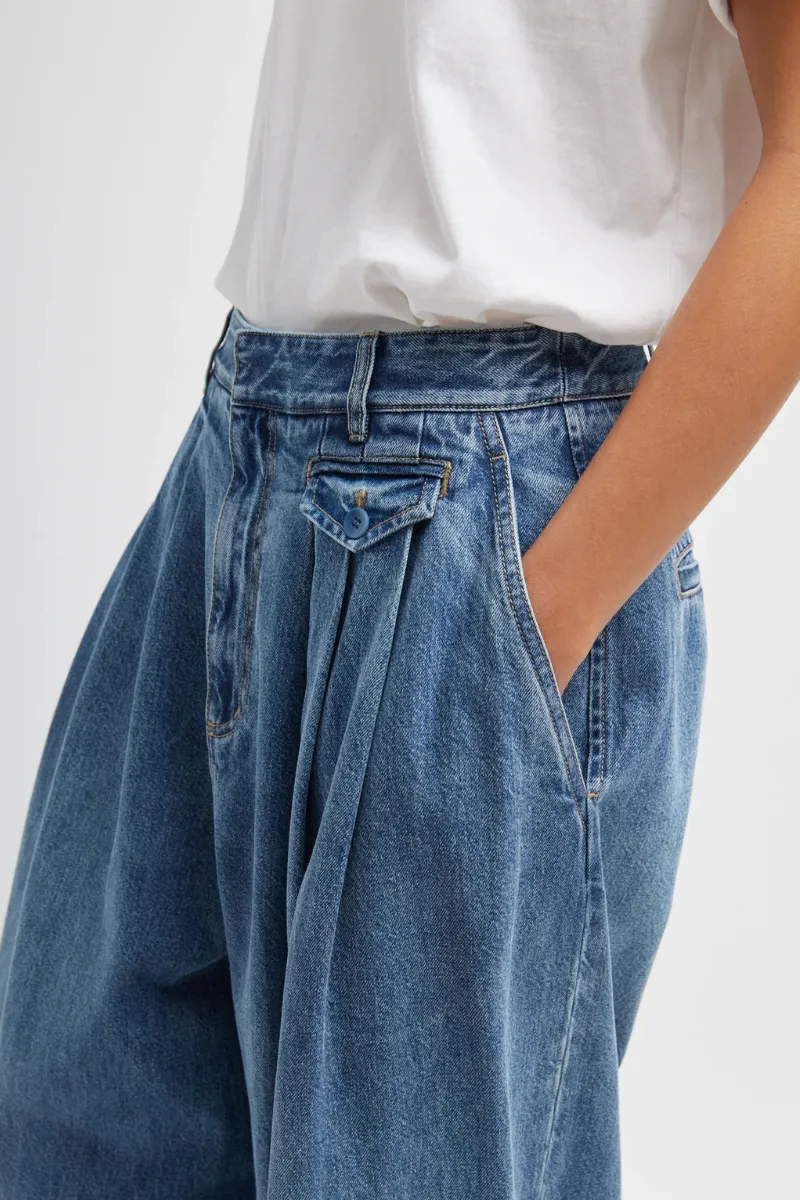 Spring Denim Triple Pleat Jean