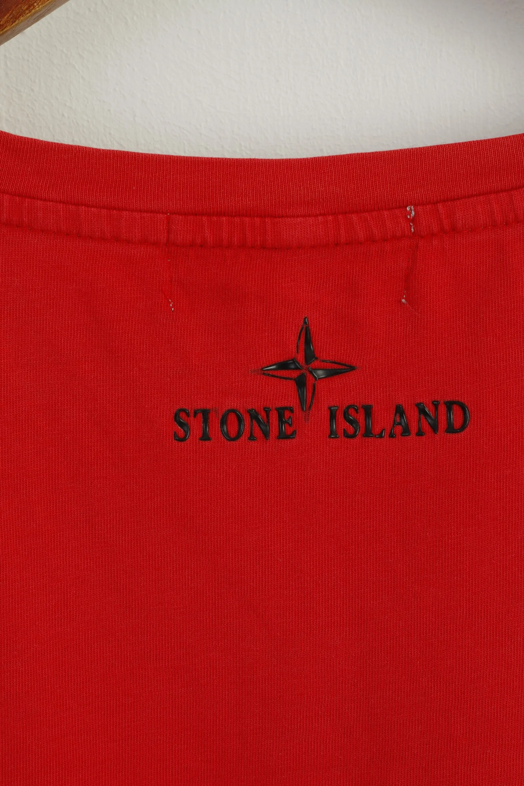 Stone Island Men L (M) Shirt Red Cotton Made in Italy Vintage Classic Crew Neck Top