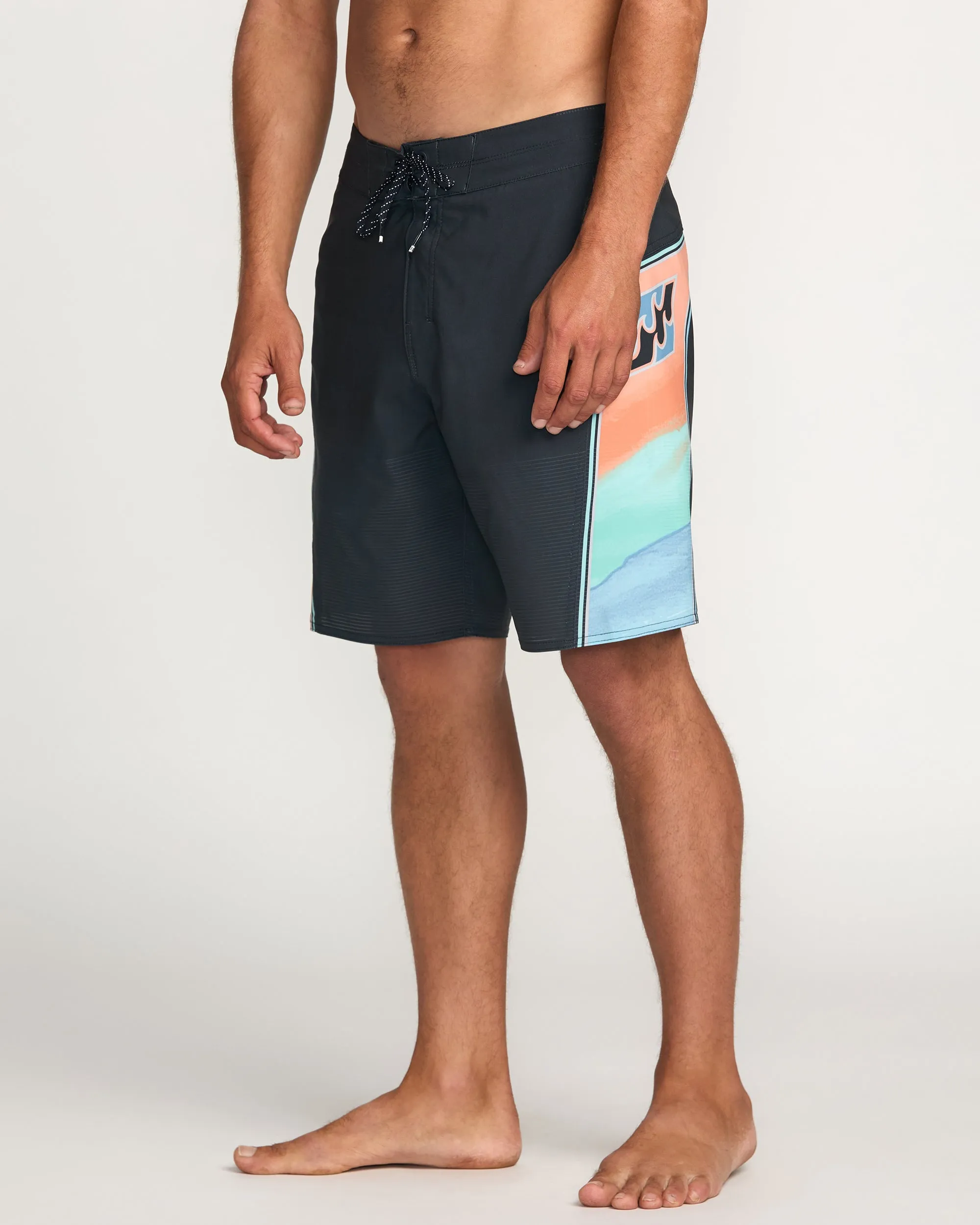 Straddie Airlite 20" Boardshorts - Navy Billabong