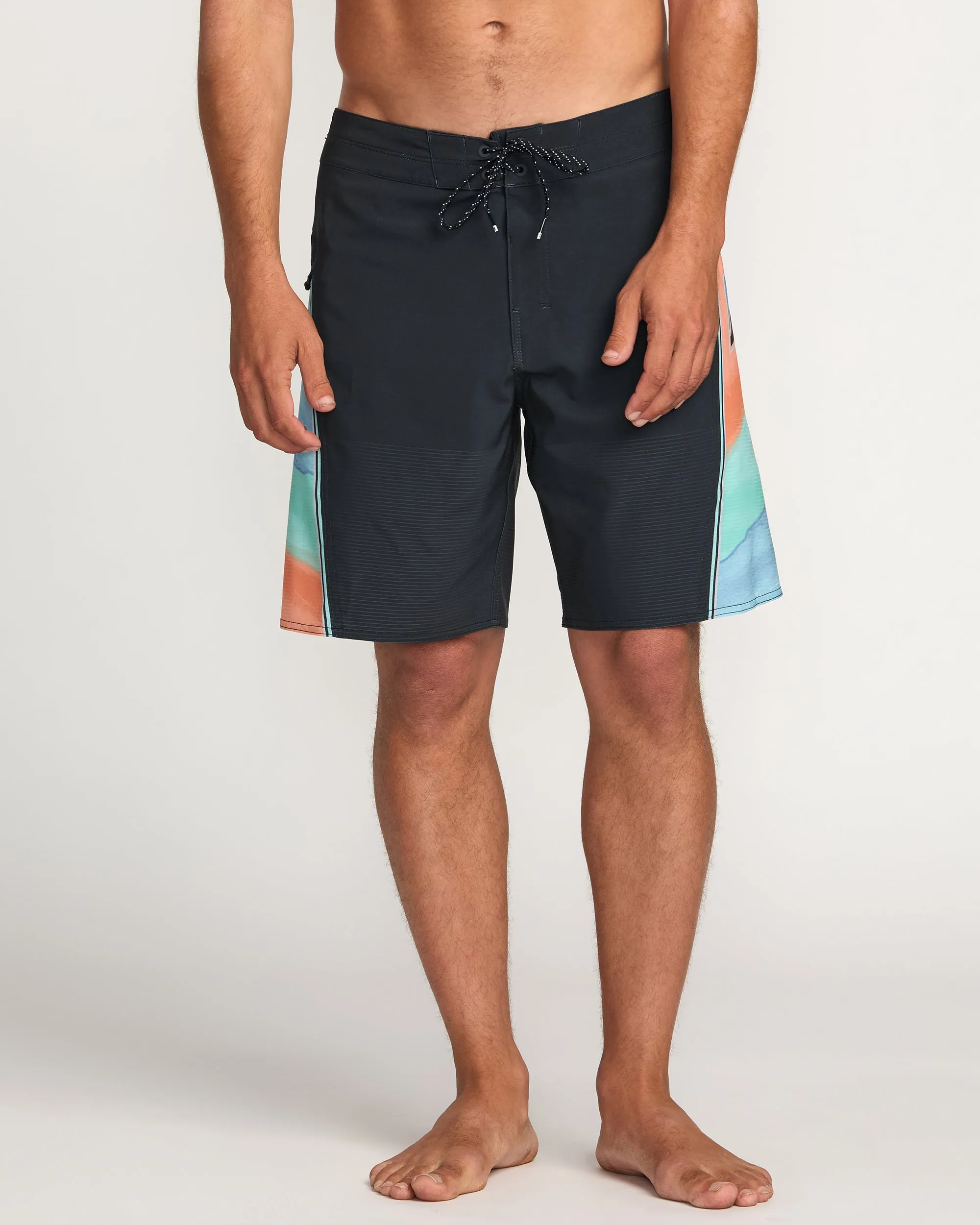Straddie Airlite 20" Boardshorts - Navy Billabong