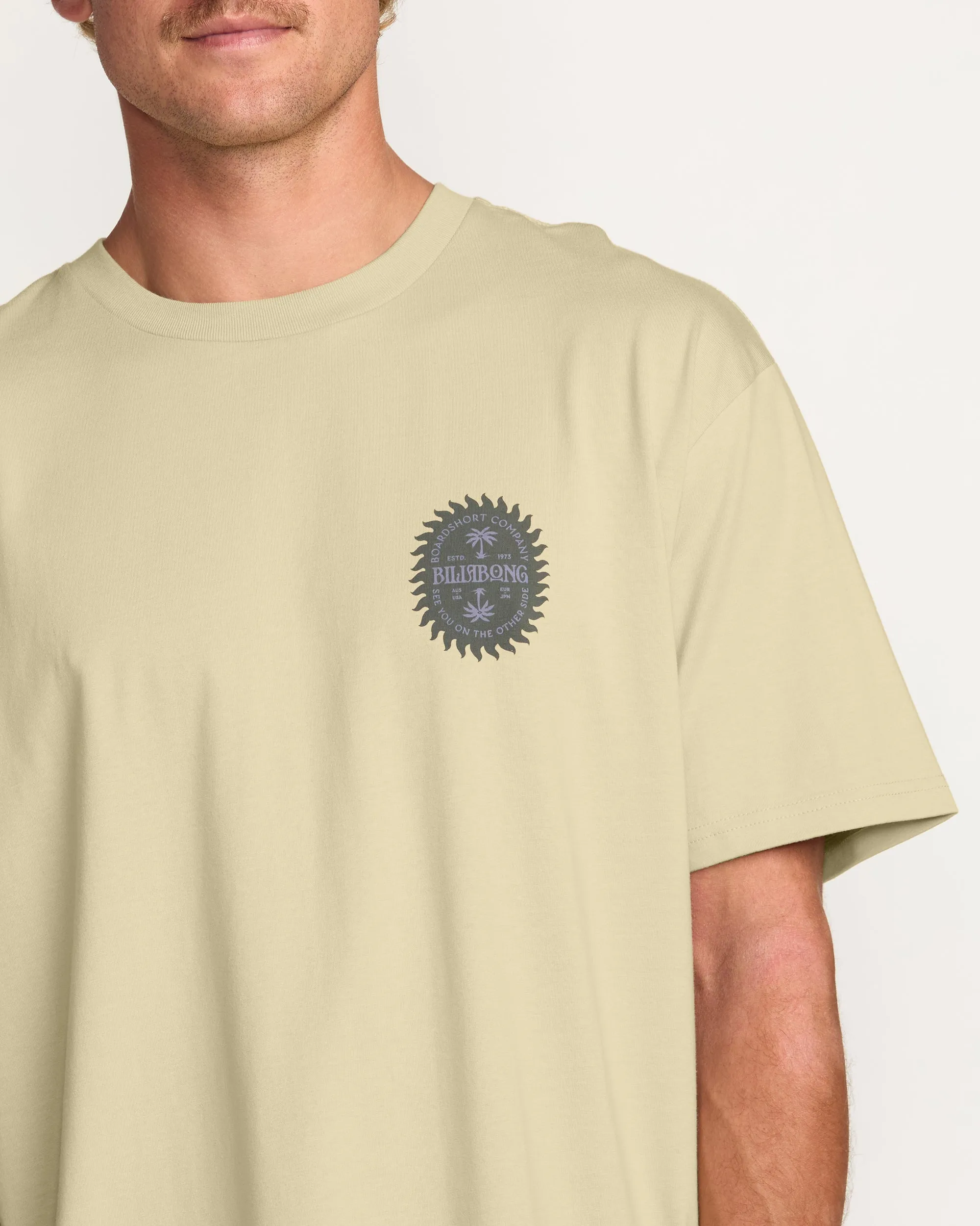 Sun Rays Regular Tee - Desert Billabong