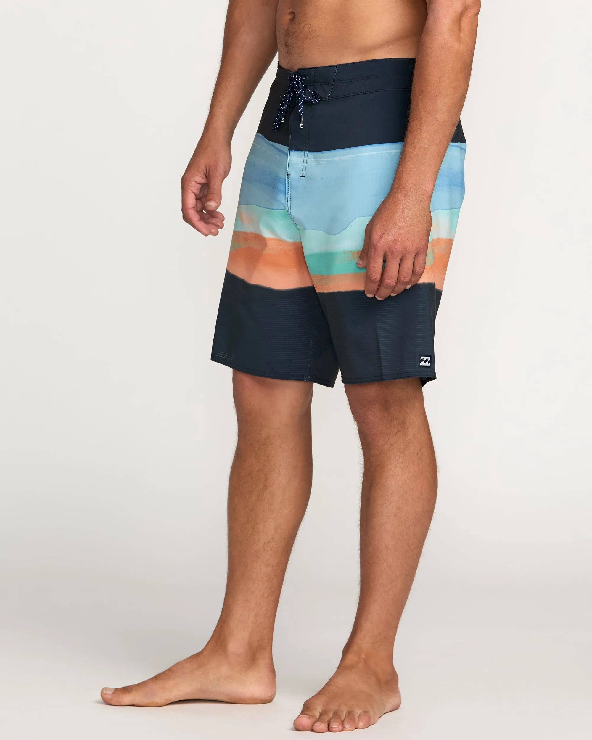 Sundays Airlite 19" Boardshorts - Stealth Billabong