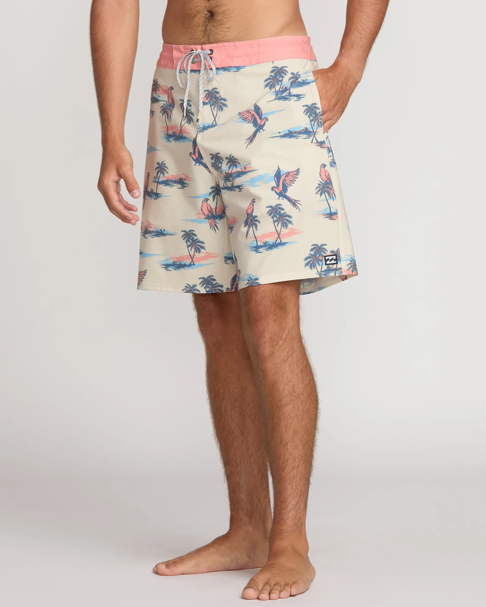 Sundays Lo Tide 19" Boardshorts - Chino Billabong